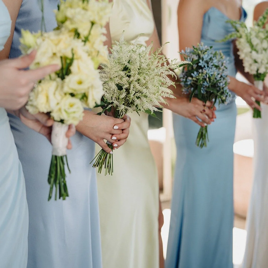 Something blue never looked so dreamy!

📷: @ashlynhenryphoto 
💐: @savilleflowers 
✨: @mdmentertainmentchicago 
🎤: @toastandjamdjs 
🍰: @nothingbundtcakes @magnoliabakery 
💄: @rarebirdbeauties 
📋: @krystlefrey @walden_ally 
@windycitylinen