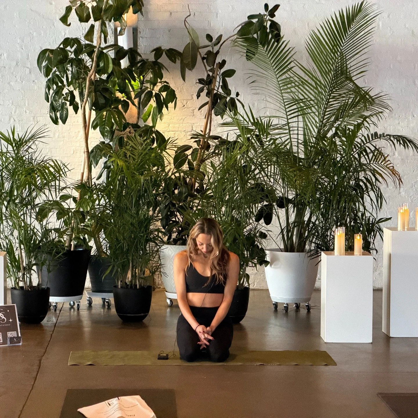 A pause. A breath. A beautiful space to reconnect.
So grateful to host yoga at the Firefly MindBody Summit&mdash;proof that our walls are made for more than celebrations, but moments of presence too. 🌿🤍
@_fireflyfitness_ @themiasimone