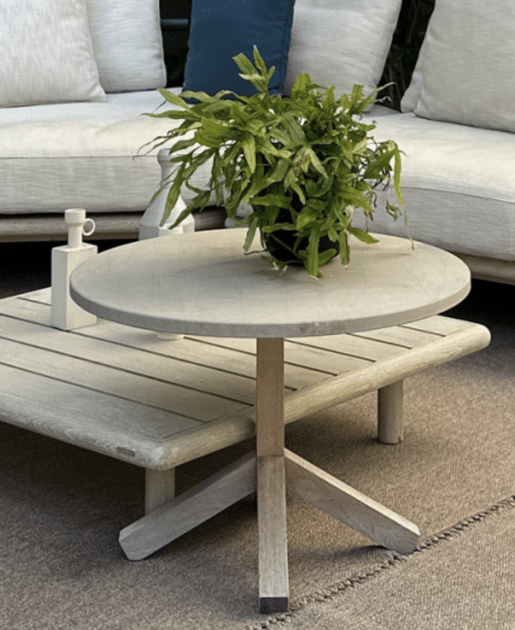ROOT SIDE TABLE