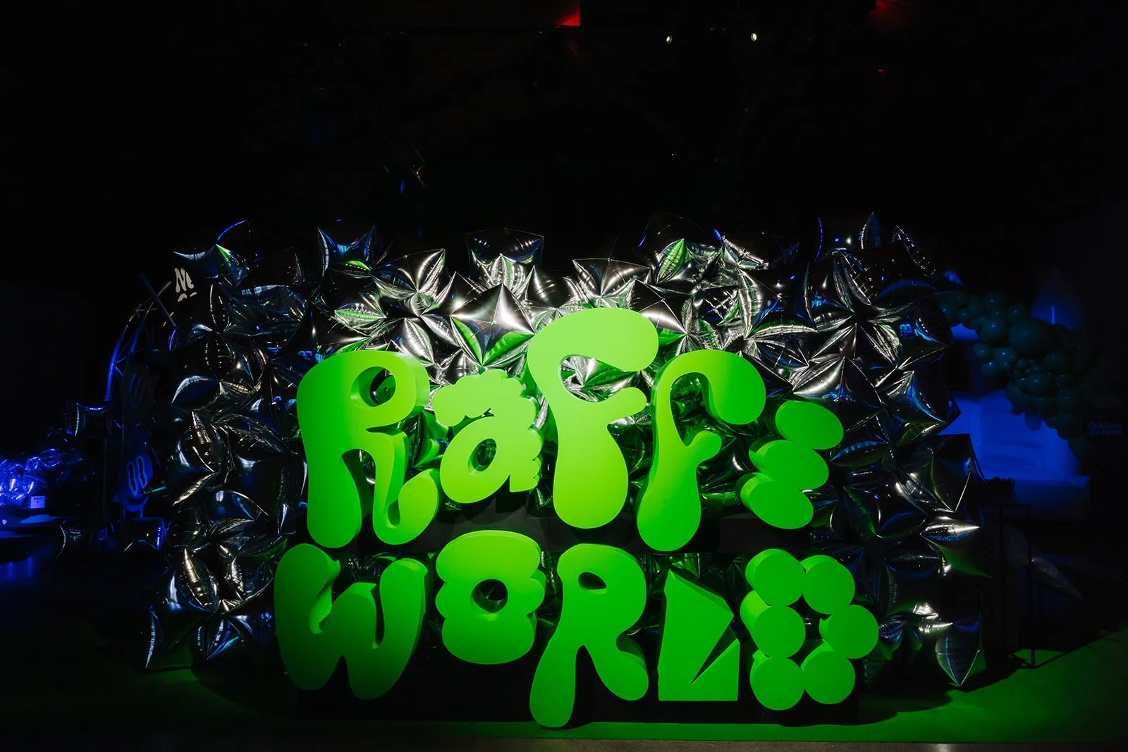 Raffi-world-077.jpg