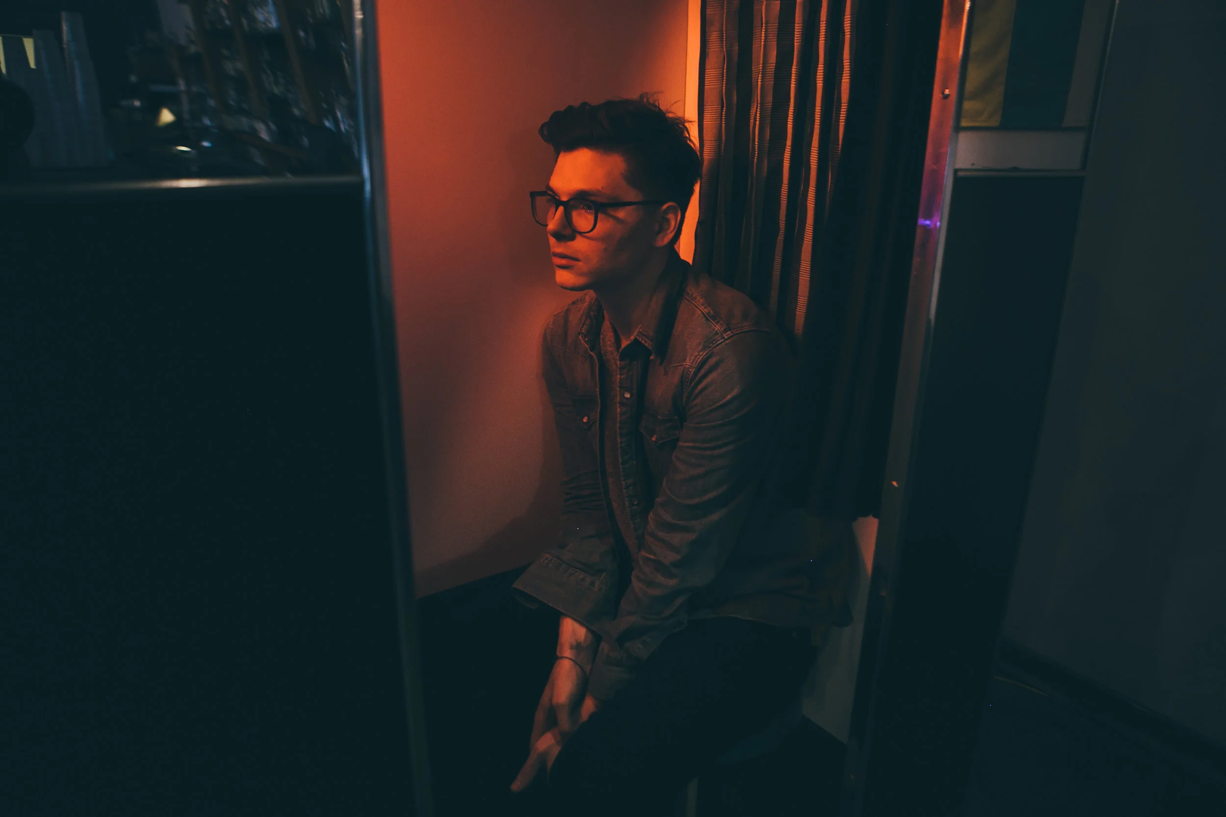 PHOTOBOOTHING W KEVIN GARRETT