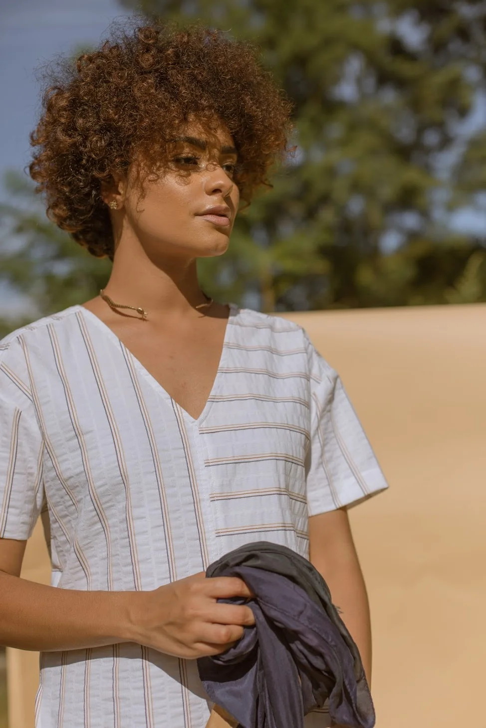 Look3.jpg