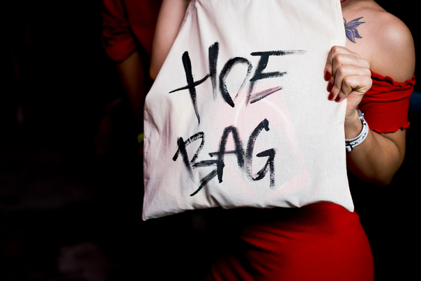 giftbag.hoebag..jpeg
