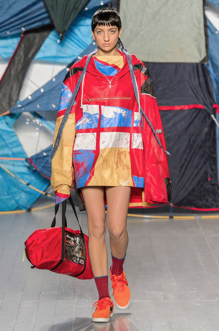 LONDON FASHION WEEK: BETHANY WILLIAMS