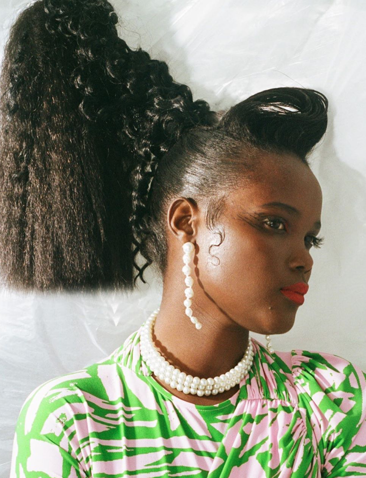 SHINE BRIGHT: MODEL HIGHLIGHT ON SABEY