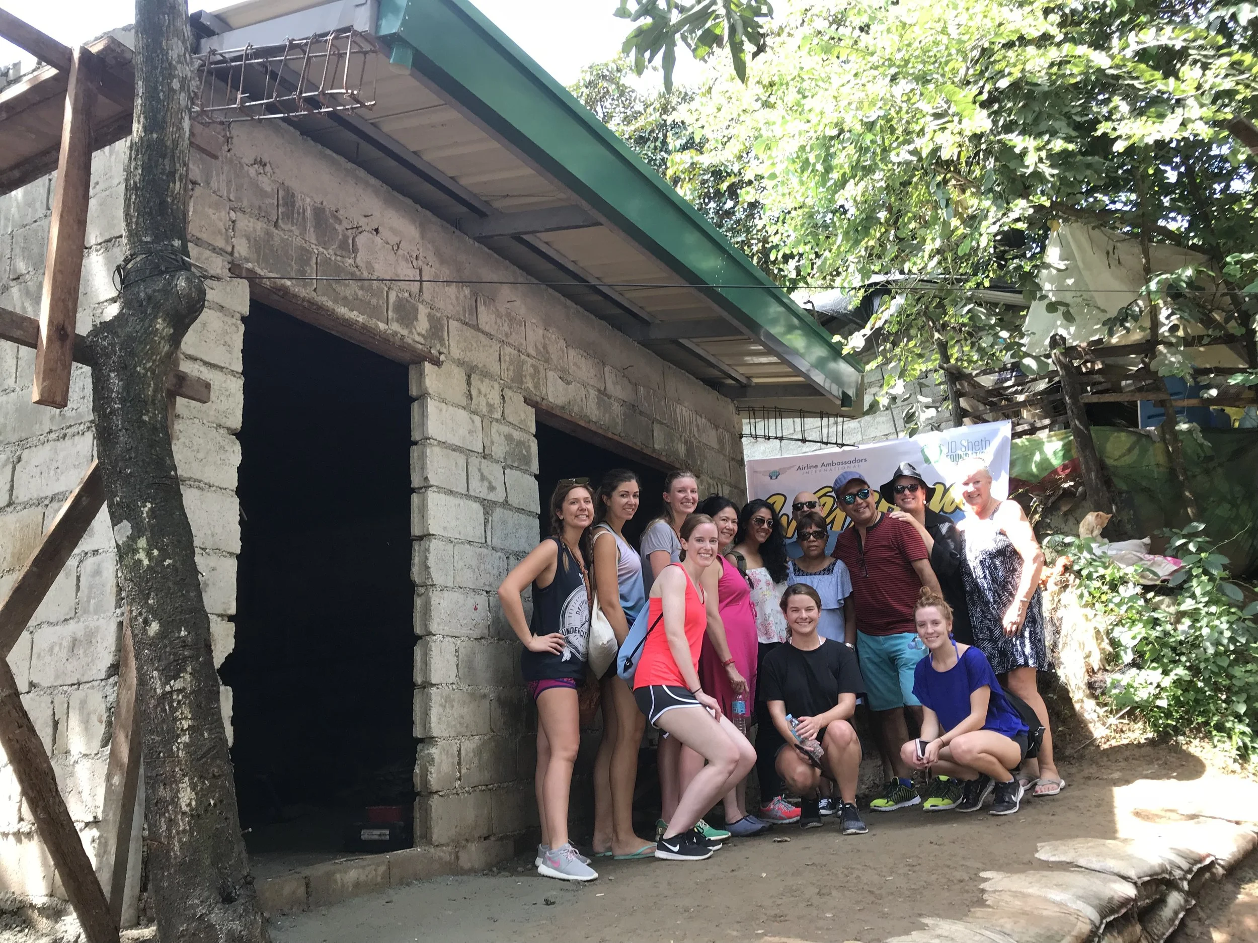 Feeding Shelter in the Philippines