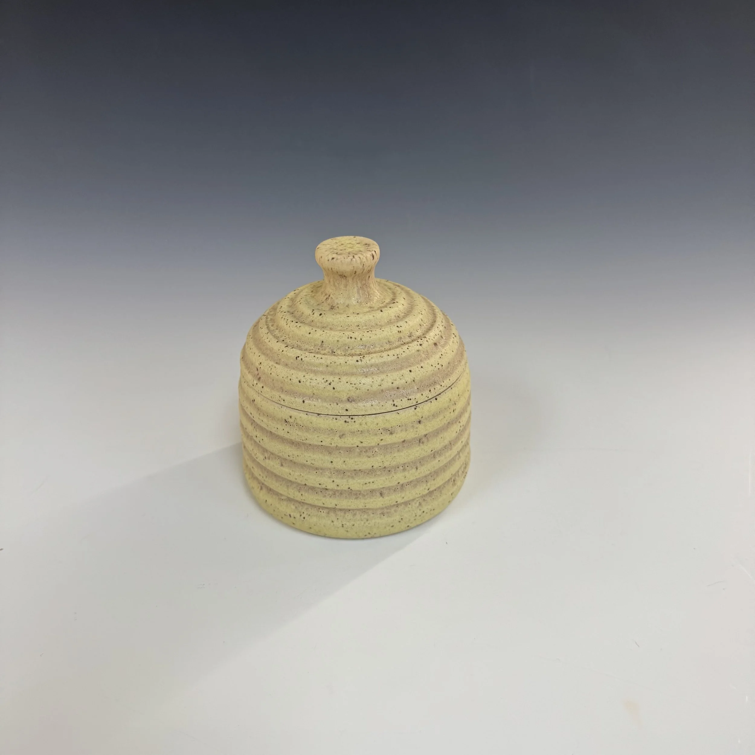Small Hive Jar