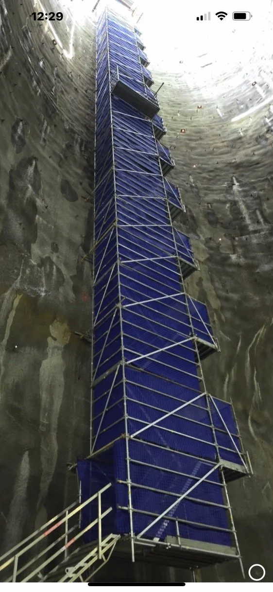 Hanging scaffold of Tantangara