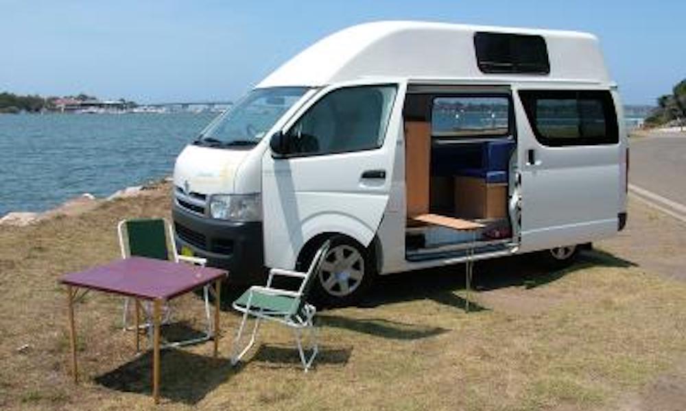 autosleepers-campervans-hire-sydney-motorhomes-hightop-budget-deluxe-3berth-australia-hightop-camper-7.jpg