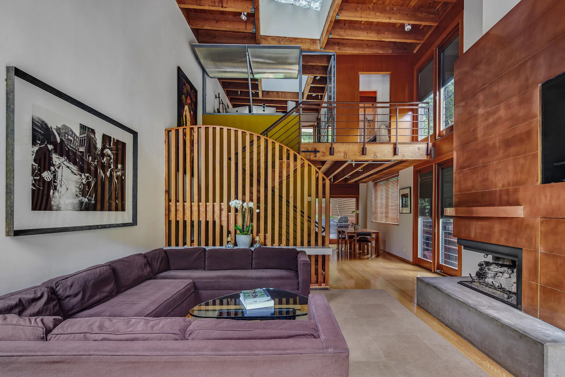 8617 Lookout Mountain Avenue