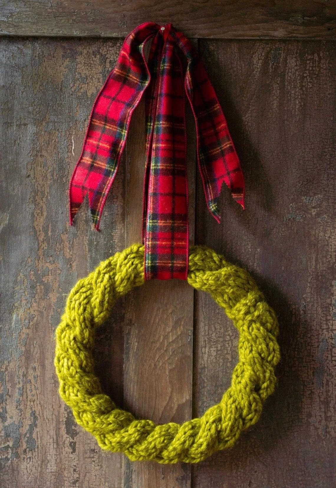 Knitting Pattern: Wreaths - Easy to Follow Instructions