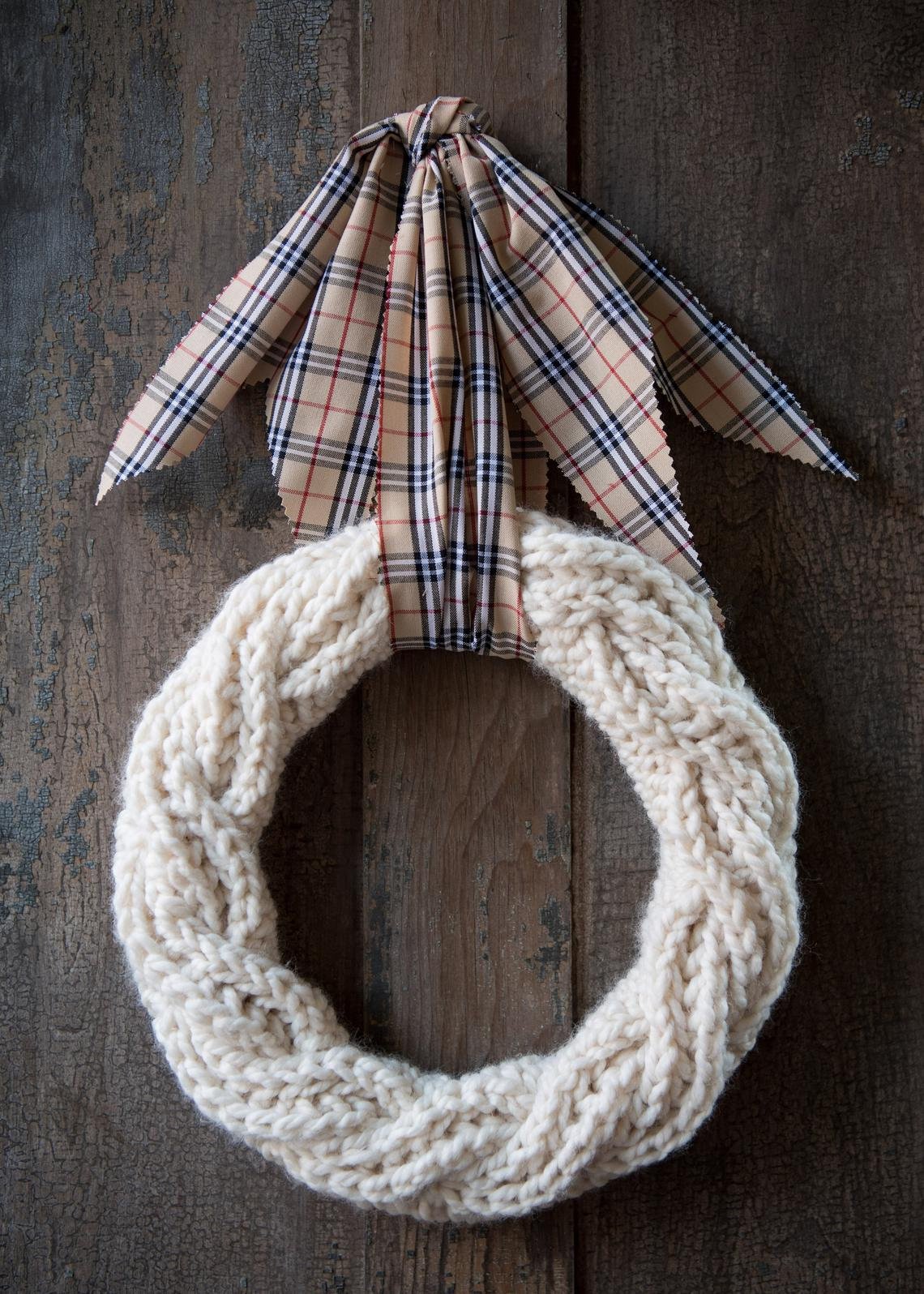 Knitting Pattern:  DIY Cable Knit Wreath