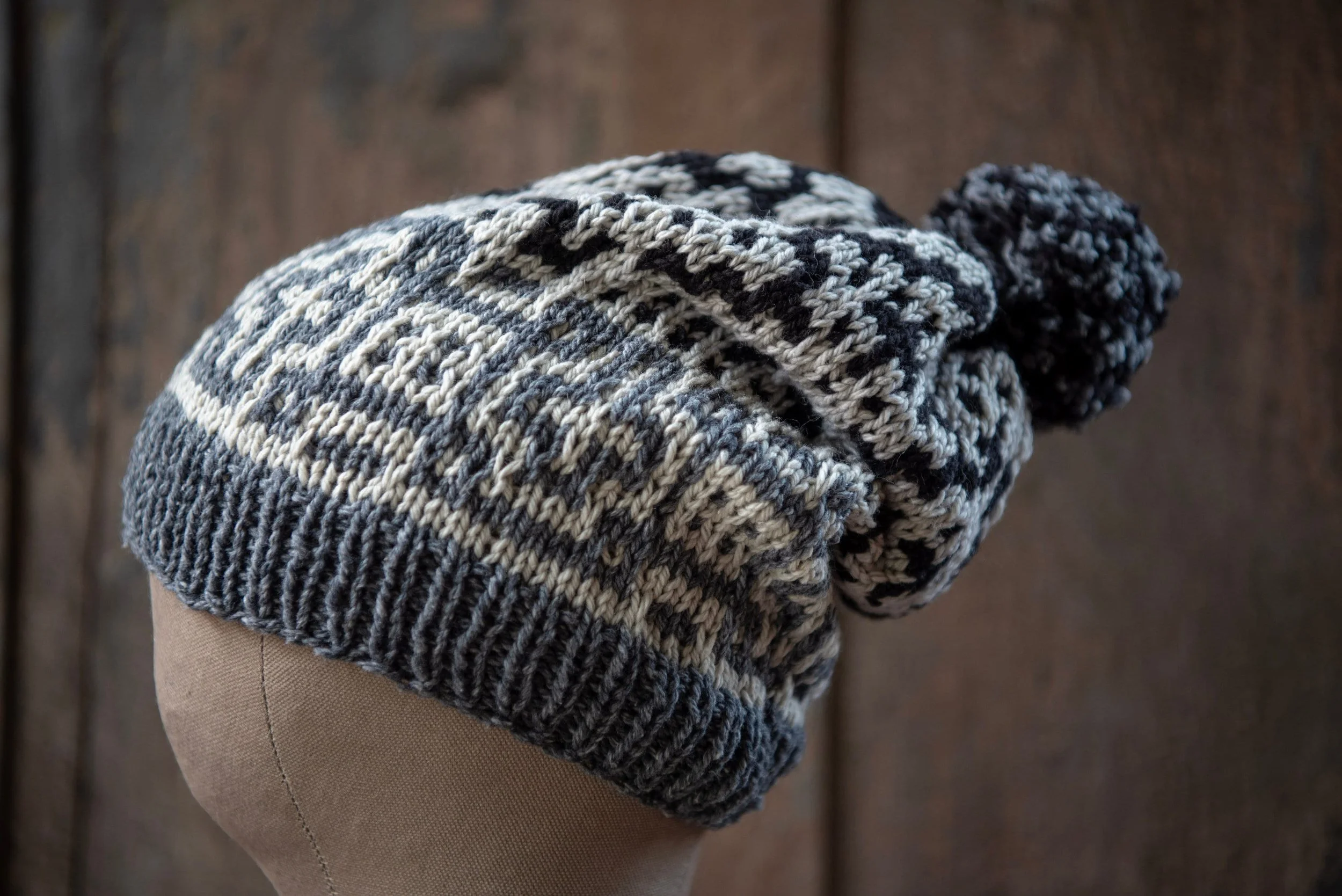 Moonrise Hernandez Hat - Mosaic Knitting Pattern