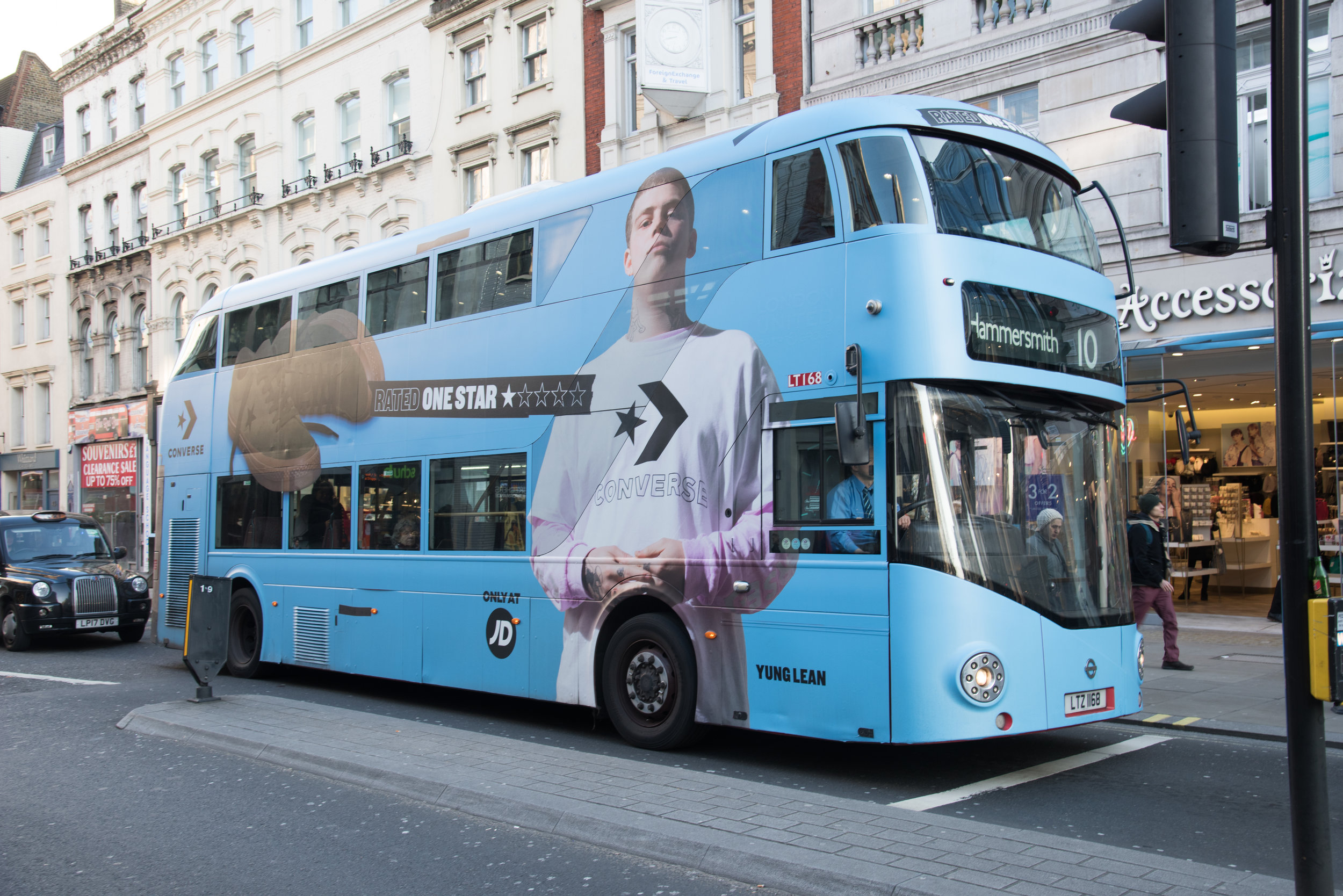 Converse One Star London _ Bus _ 7thfl-24.jpg
