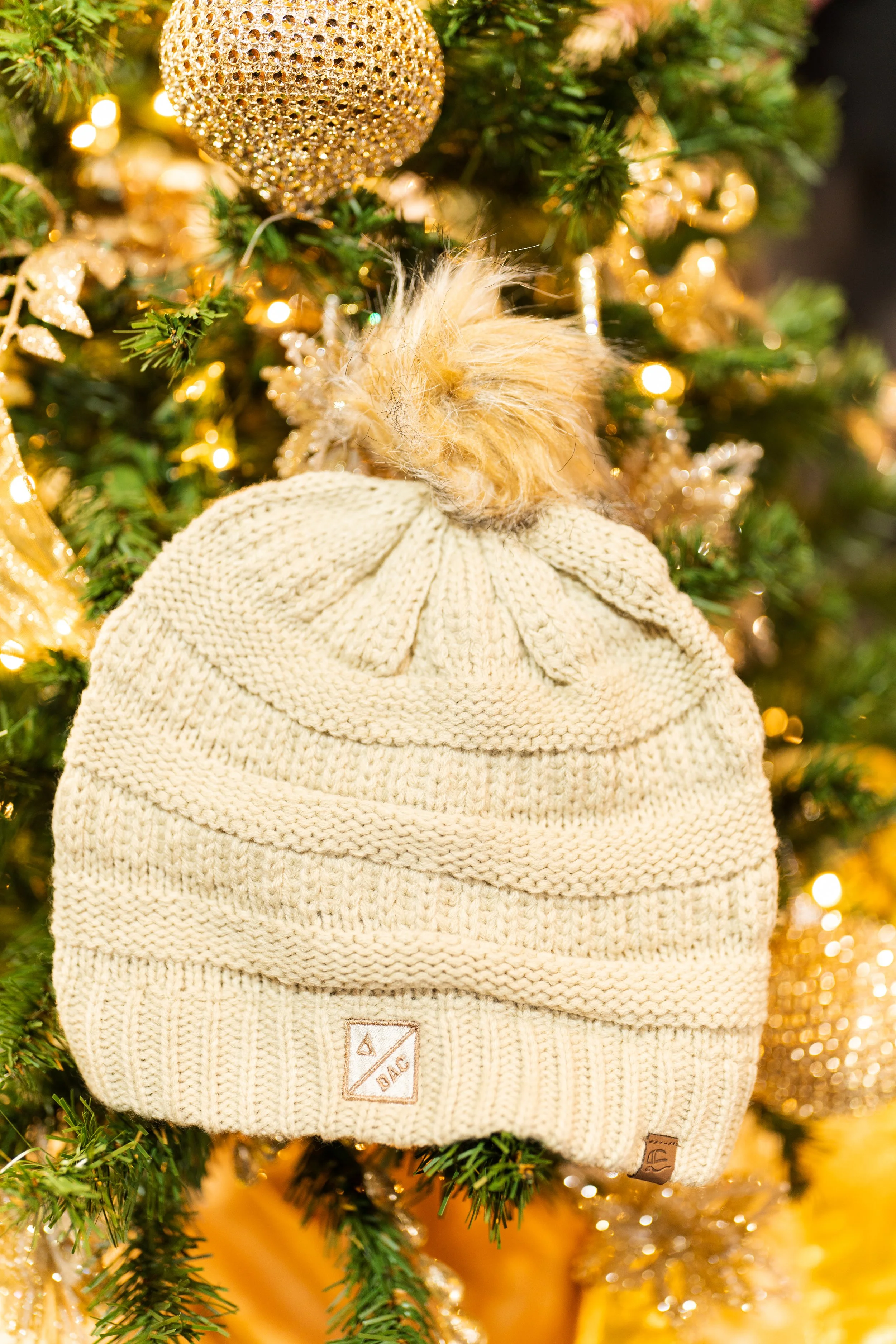 HolidayItems_11-16-2022_-14.jpg