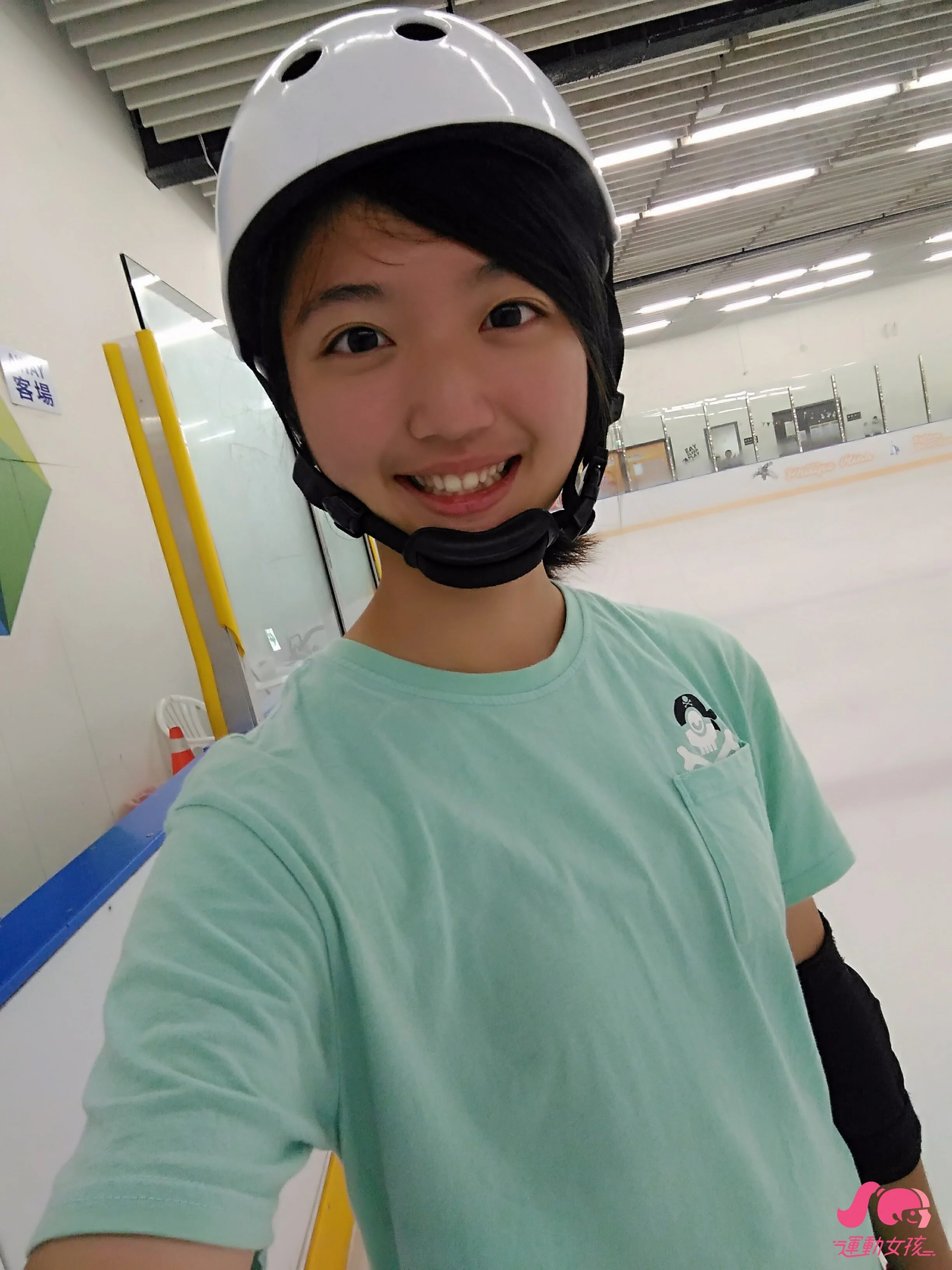 運動女孩-雙北捷運玩水-土城冰宮.jpg