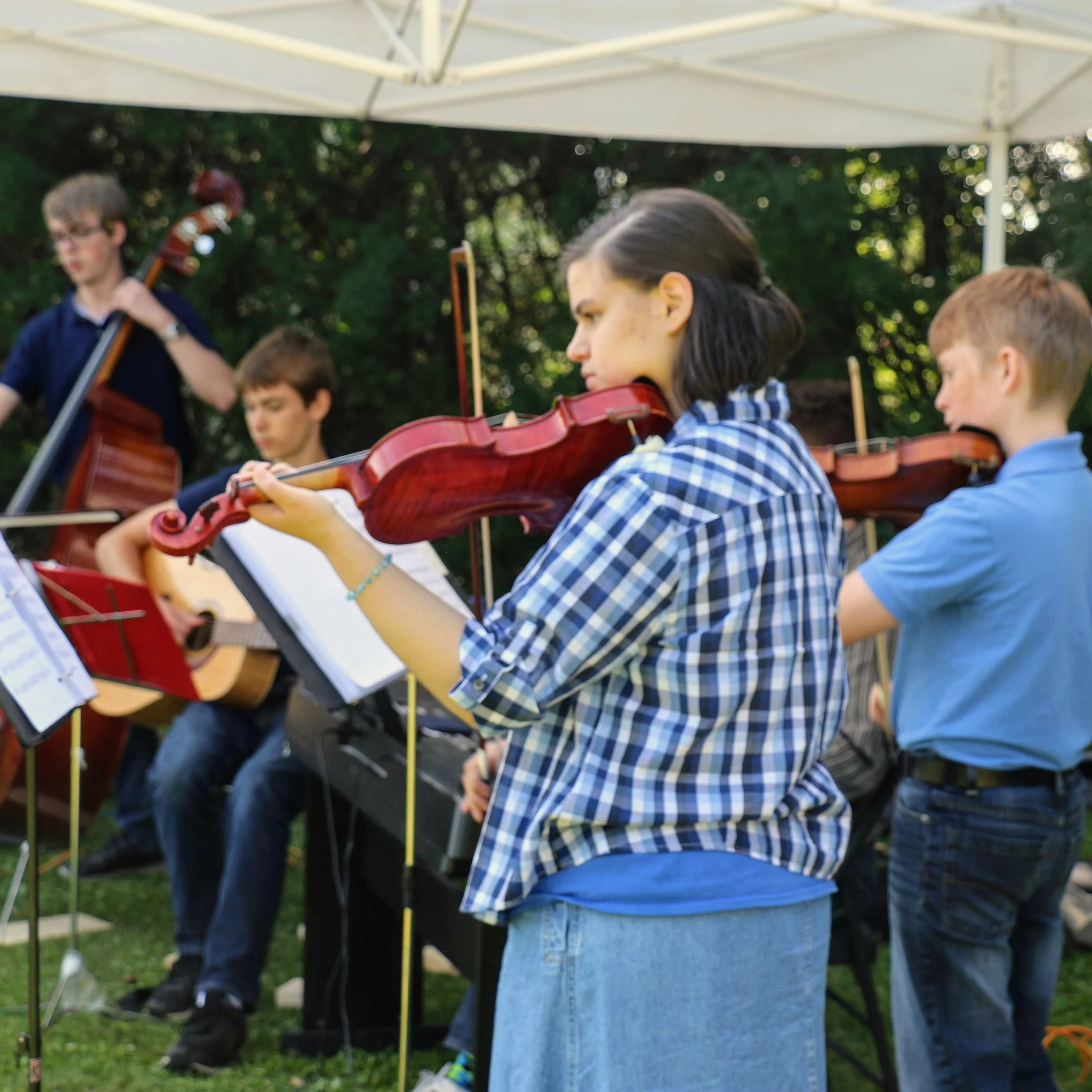 Thank you to our young musicians from Edmonton who came out to offer us live music!