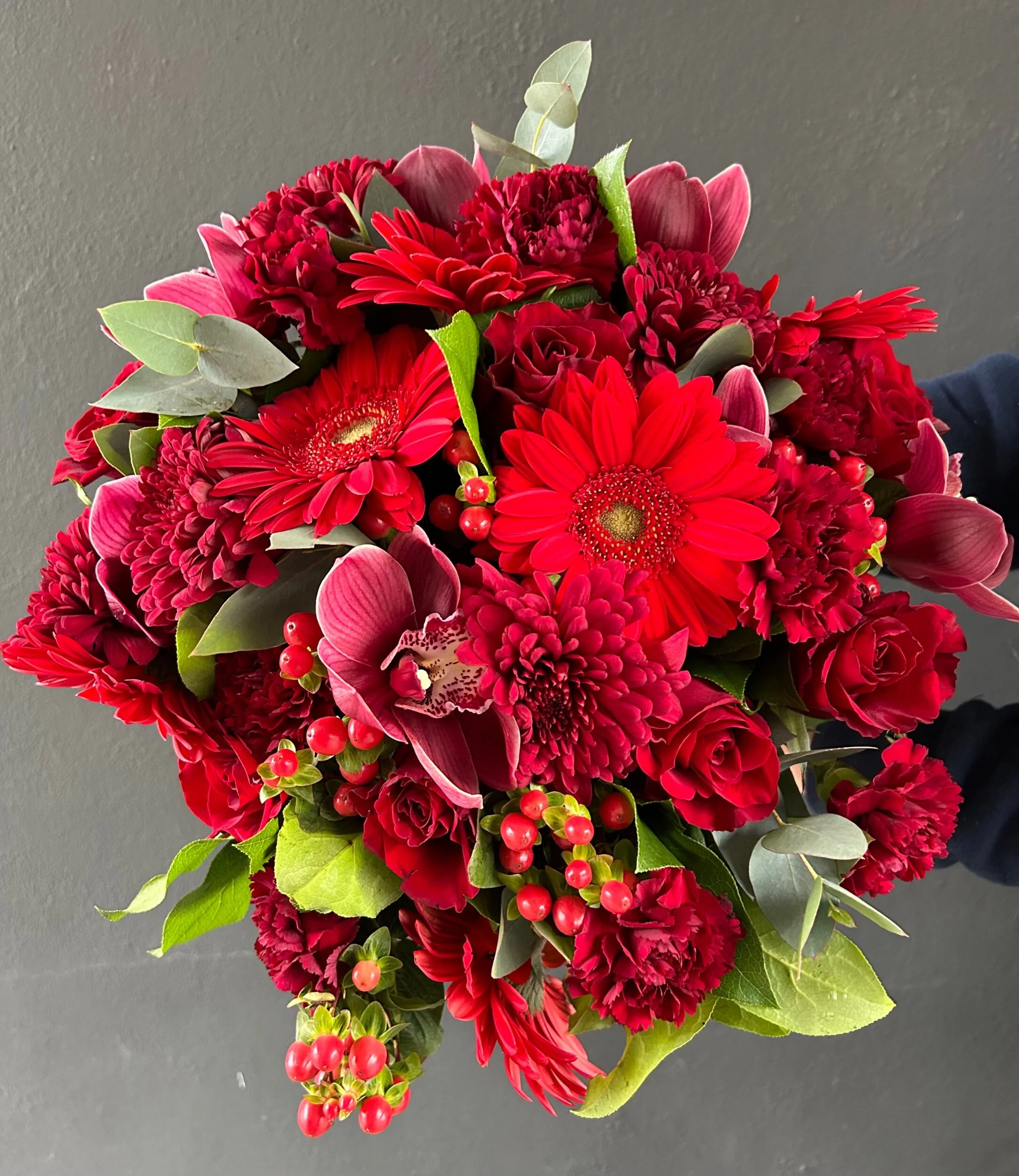 AB5A3A74-E1DF-4B5F-B515-D68265F7248F