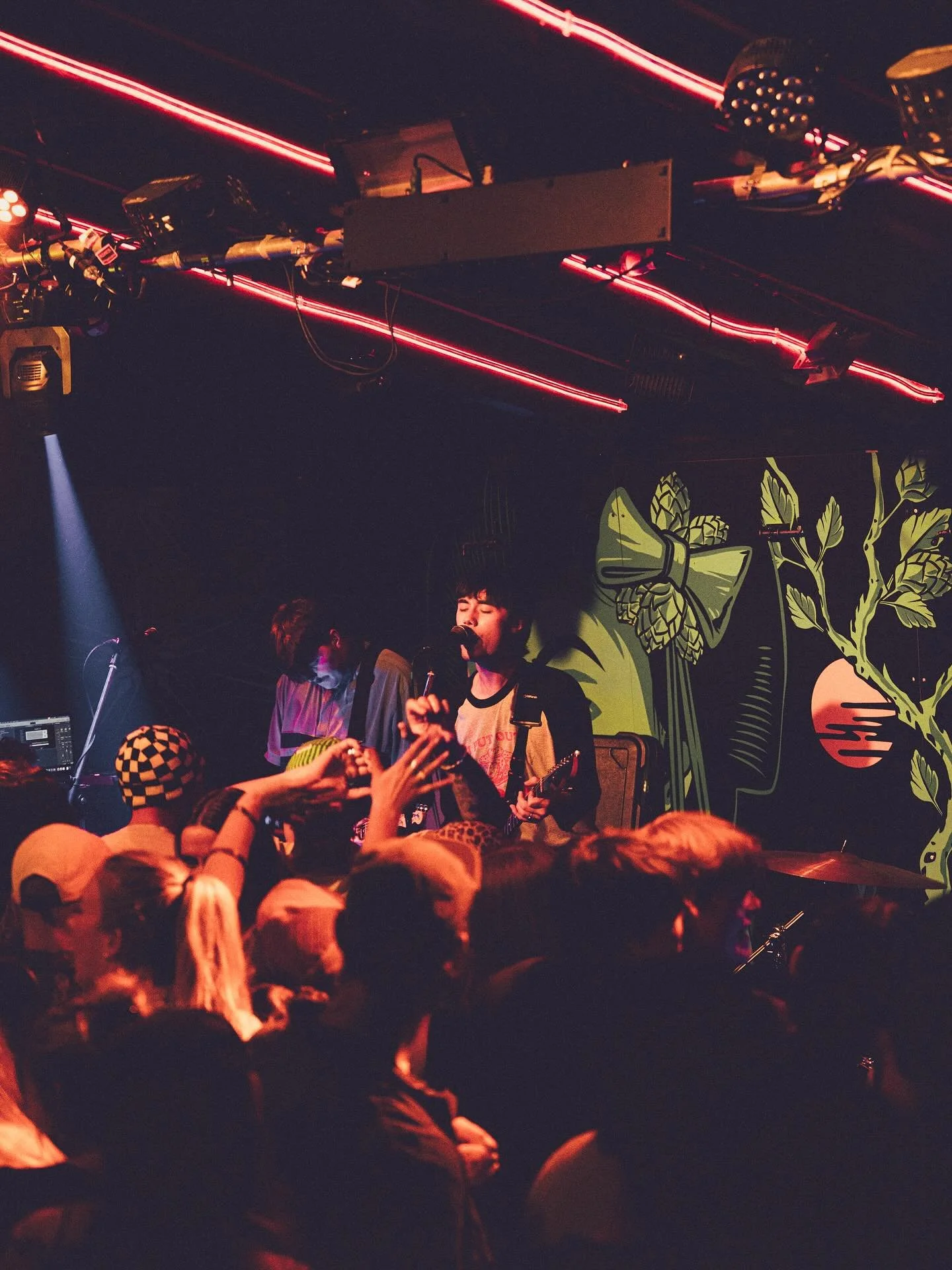 As things begin to wind down for winter 2025, we thought we&rsquo;d fill you all in on our final events for the season! 

Friday 19th - Trivia w @bennie_loves_pokemon + THE LAST Jam Night w @smudgie__buggler 

Saturday 20th - Man Saturday w @side.sel