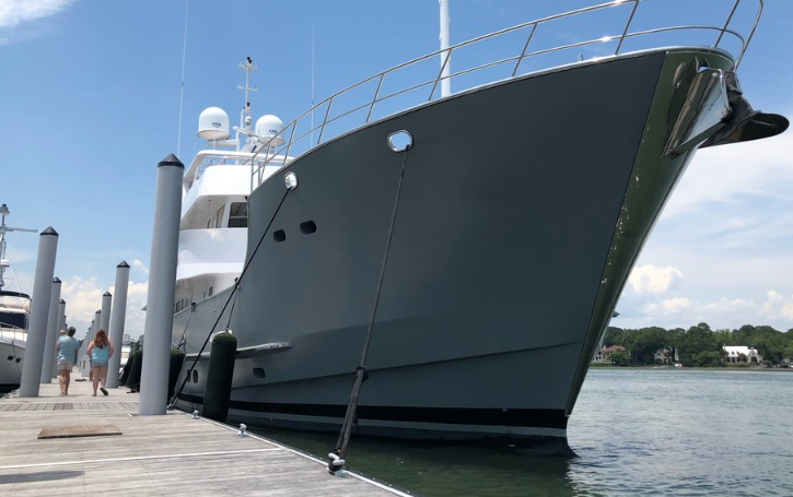 Sandalphon Visits Palmetto Bay Marina