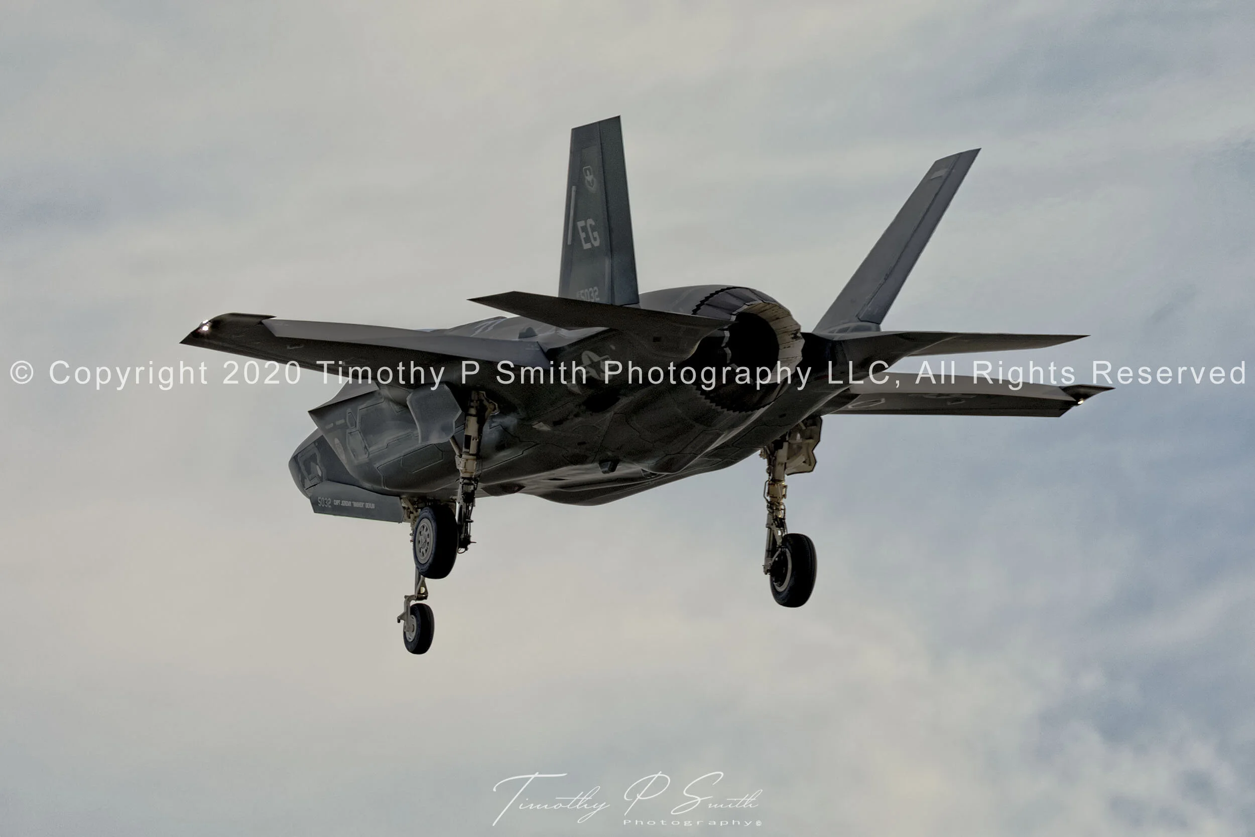 Aviation Print – Lightning II "Gorillas" on Landing approach