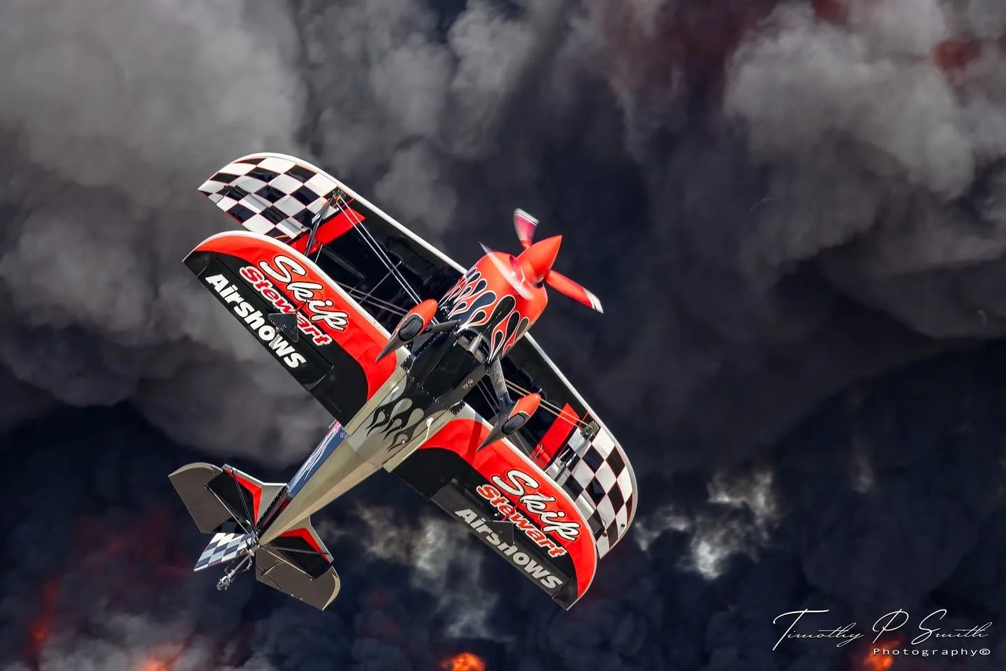 Prometheus Pyros

Skip Stewart's performances in his highly modified Pitts S-2S biplane, "Prometheus," are a sight to behold. His aerobatic skills and daring routines, especially when flying in front of the Pyros at the Hammond Airshow, hav