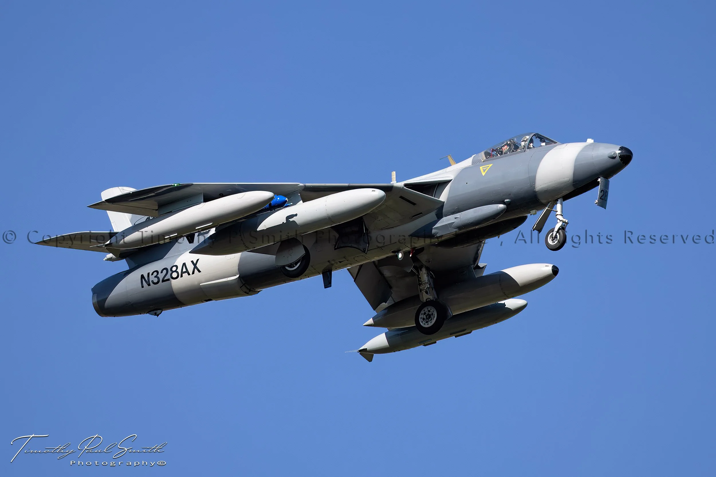 hawker-hunter-mk58-n328ax.jpg
