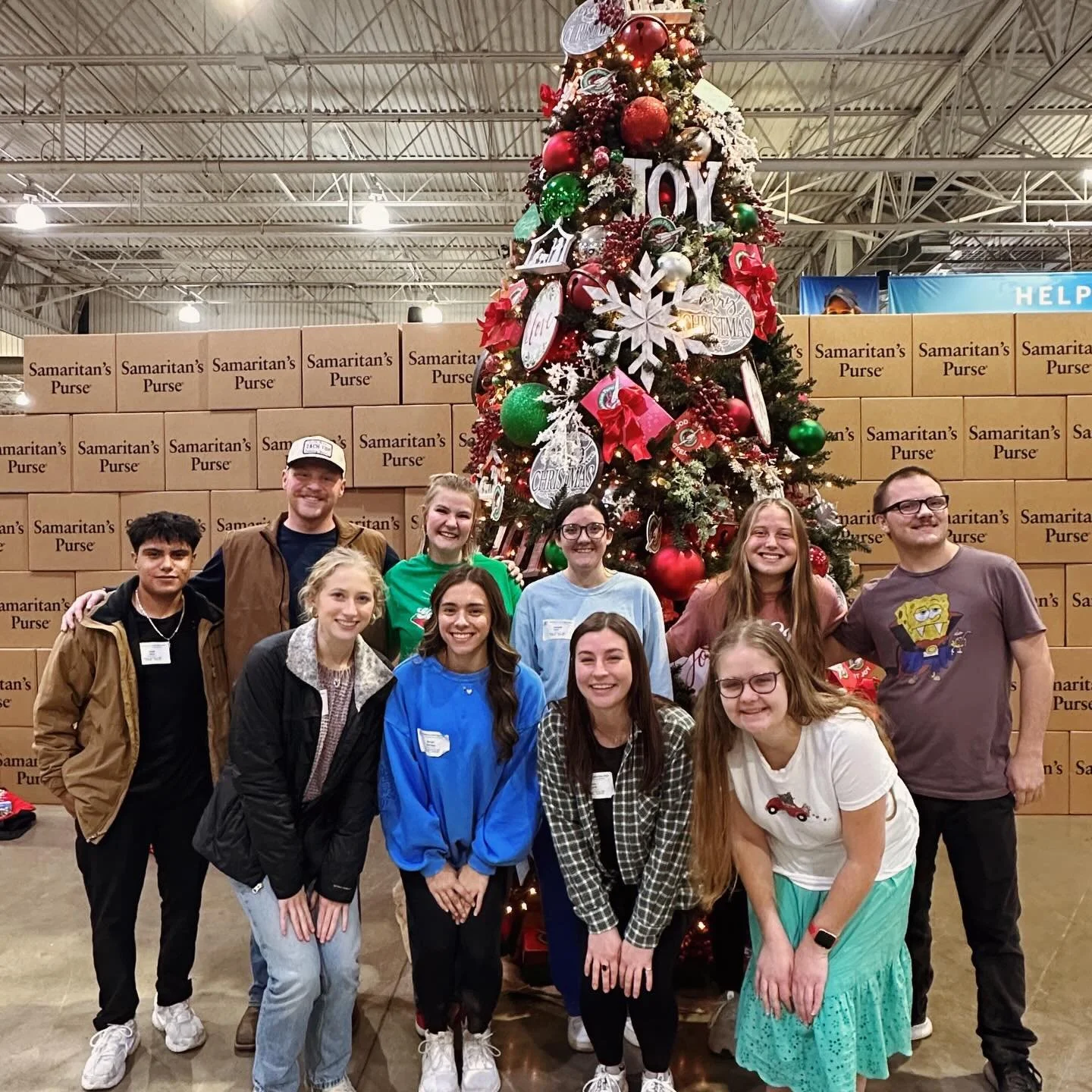 lander bcm takes on @operationchristmaschild 🎄🎄🎄 
what a joy &amp; gift it is to serve❤️