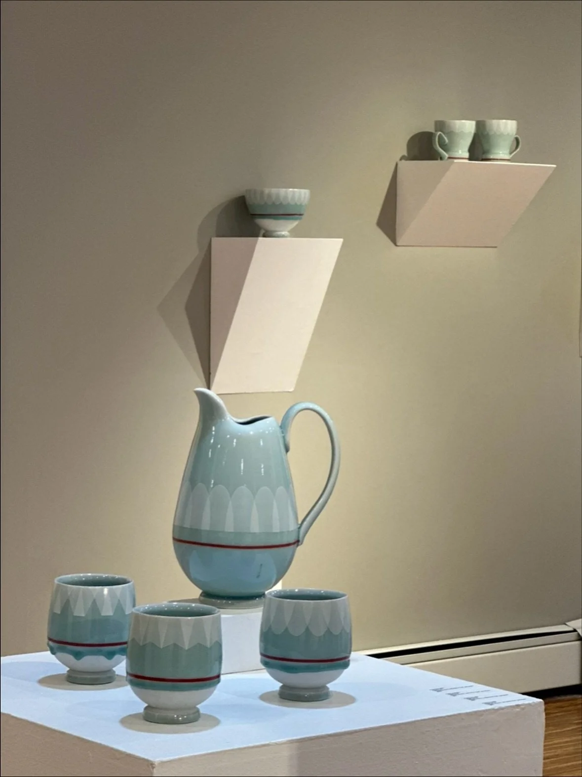 There’s only a couple of weeks left to see the extraordinary textures and surfaces featured in our current exhibition”In Tandem” featuring works by Rain Harris and Paul Donnelly.
Can’t make it in person? Shop the exhibition o