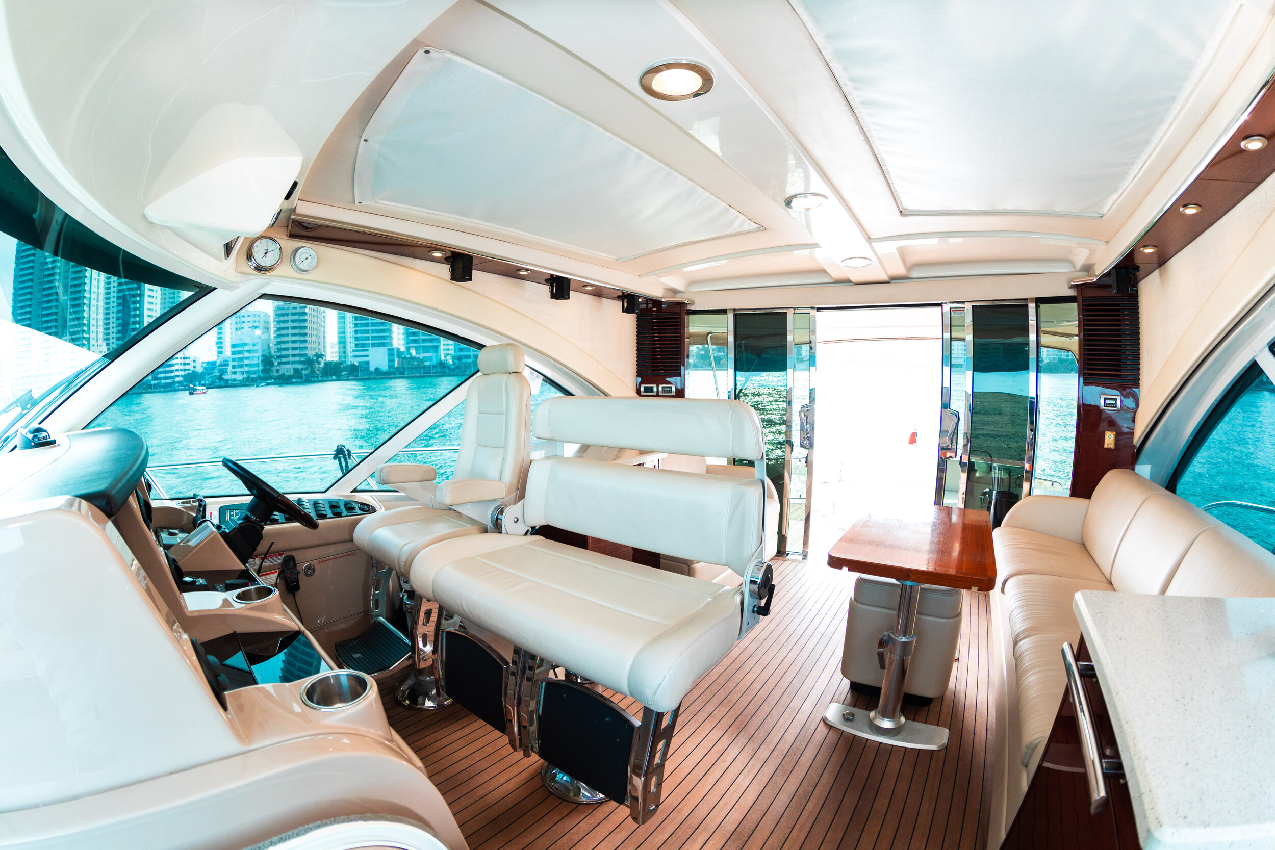 62' Sea Ray Yacht, Cartagena — Aqua Experiences