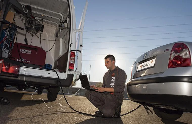Automotive_Vehicle_Emissions_EN_desktop.jpg