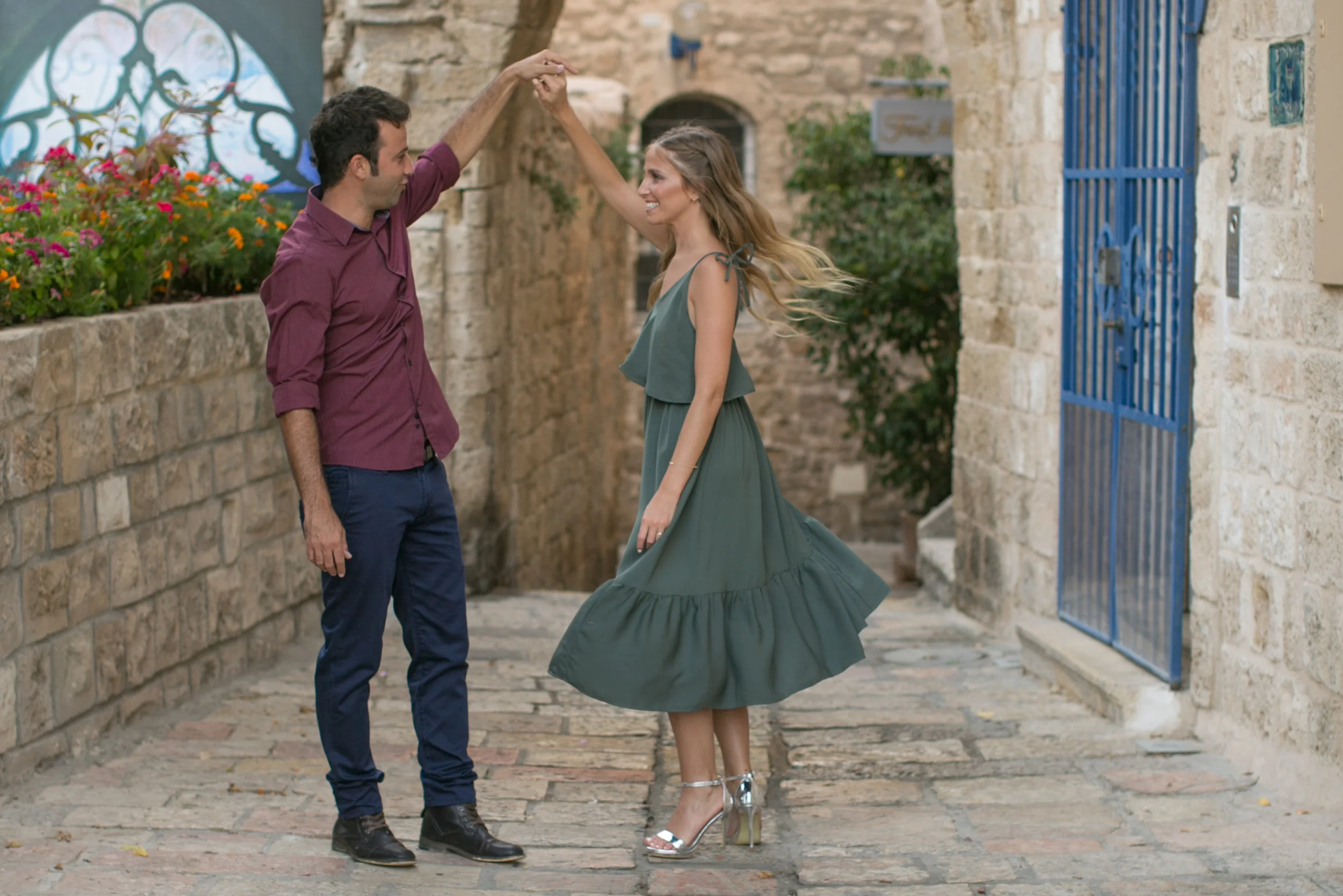 NaomiEpsteinPhotography_Tel_Aviv_Engagement_Photos.37.jpg