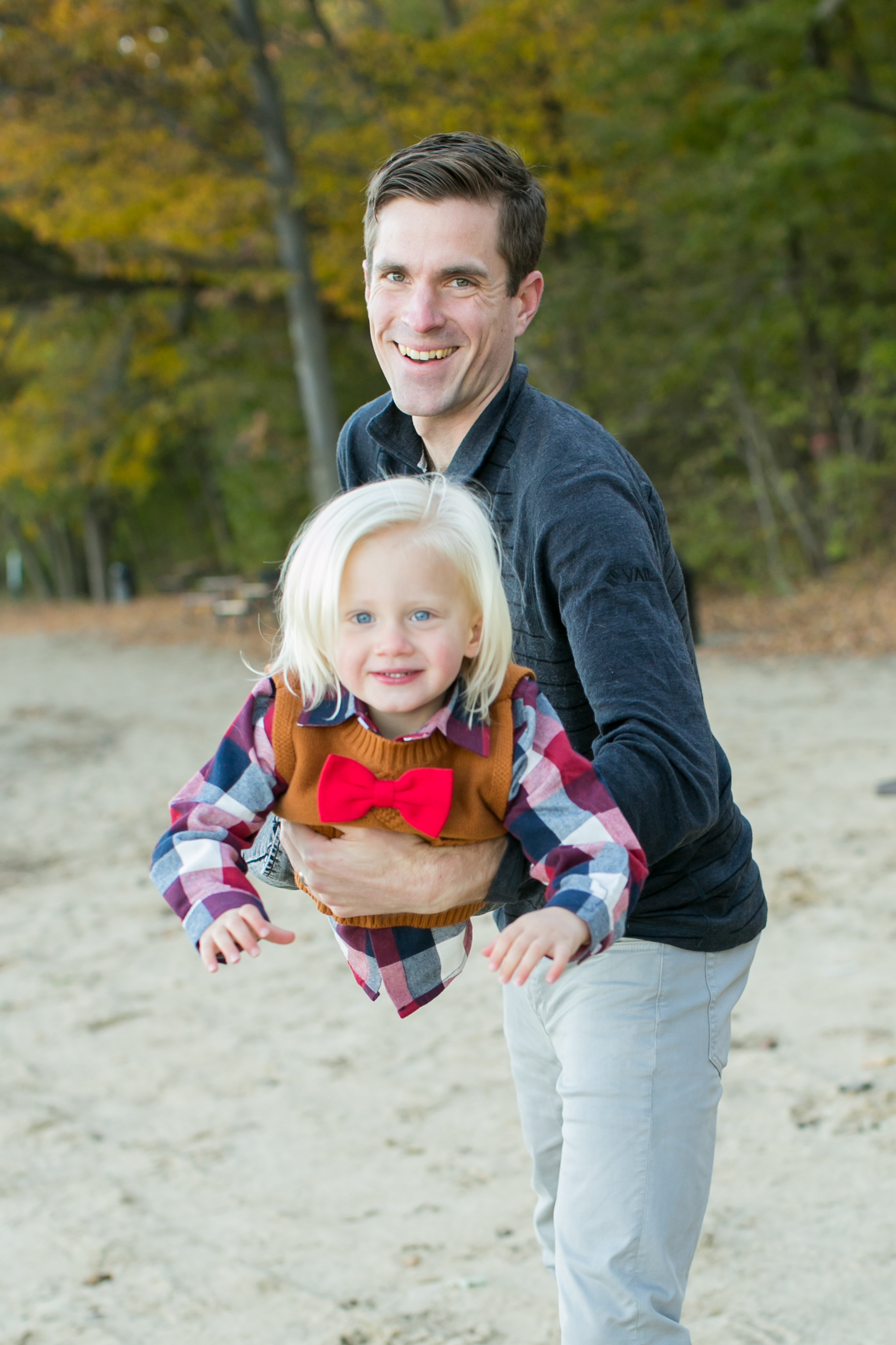 Long_Grove_Beach_Illinois_Family_Phographer.jpg