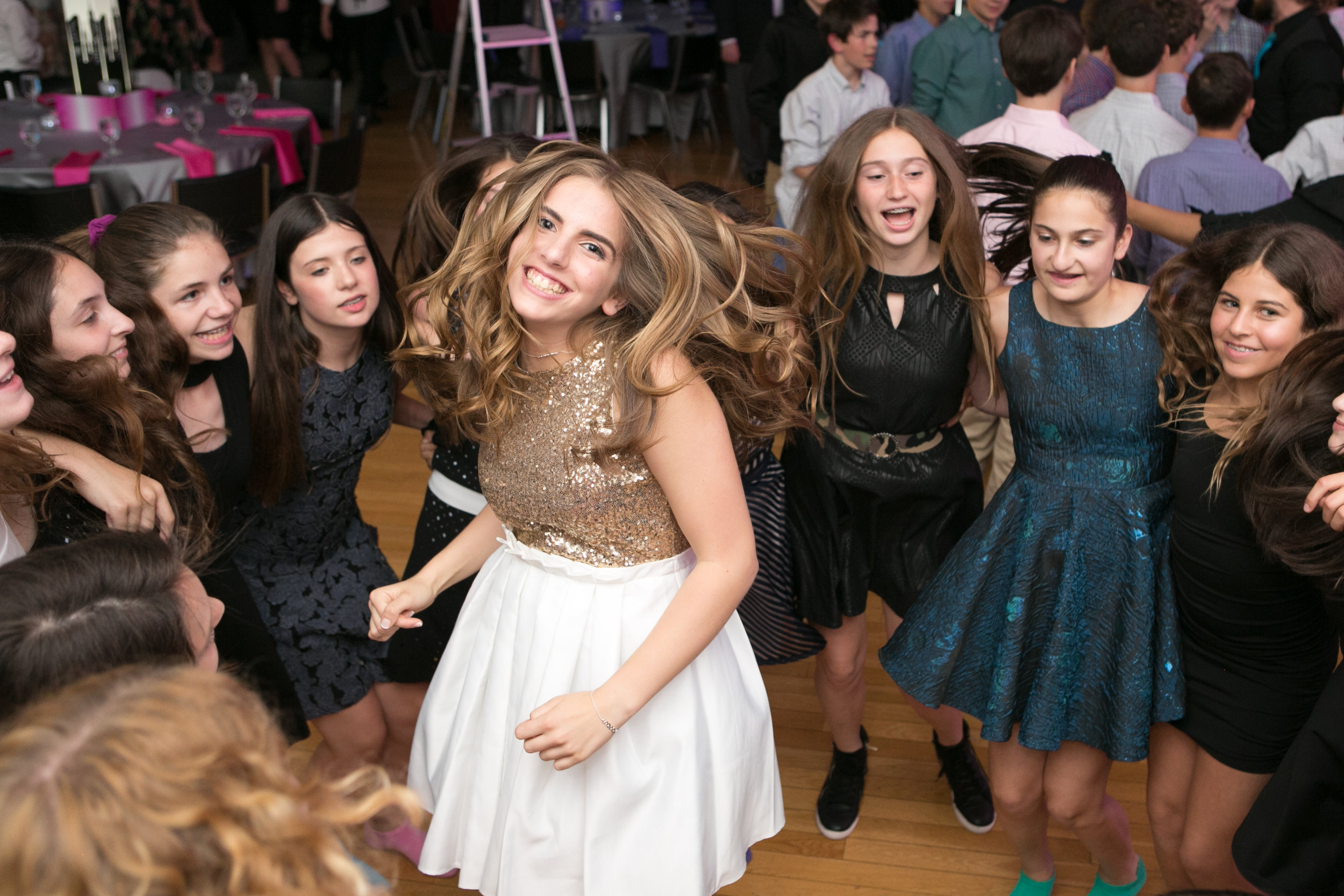 North_Shore_Congregation_Mitzvah_Photographer.21.jpg