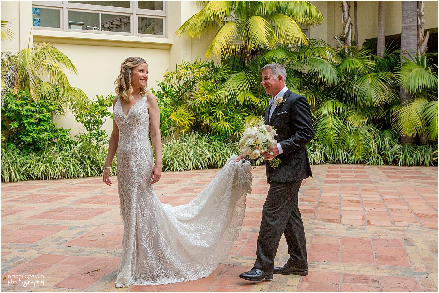 Ritz Carlton Laguna Beach Wedding Photographer_03.jpg