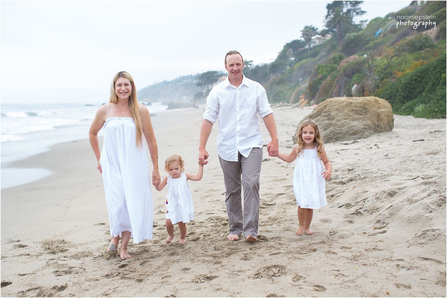 Broad_Beach_Family_Photographer_0067.jpg