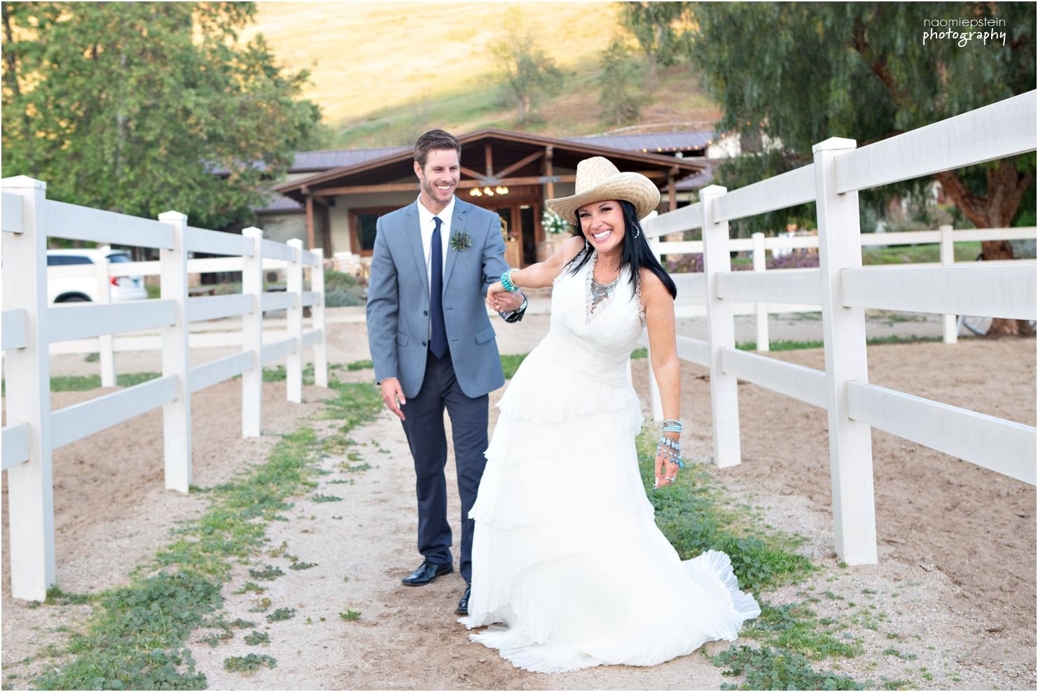 ThousandOaks_Wedding_Photographer_0008.jpg