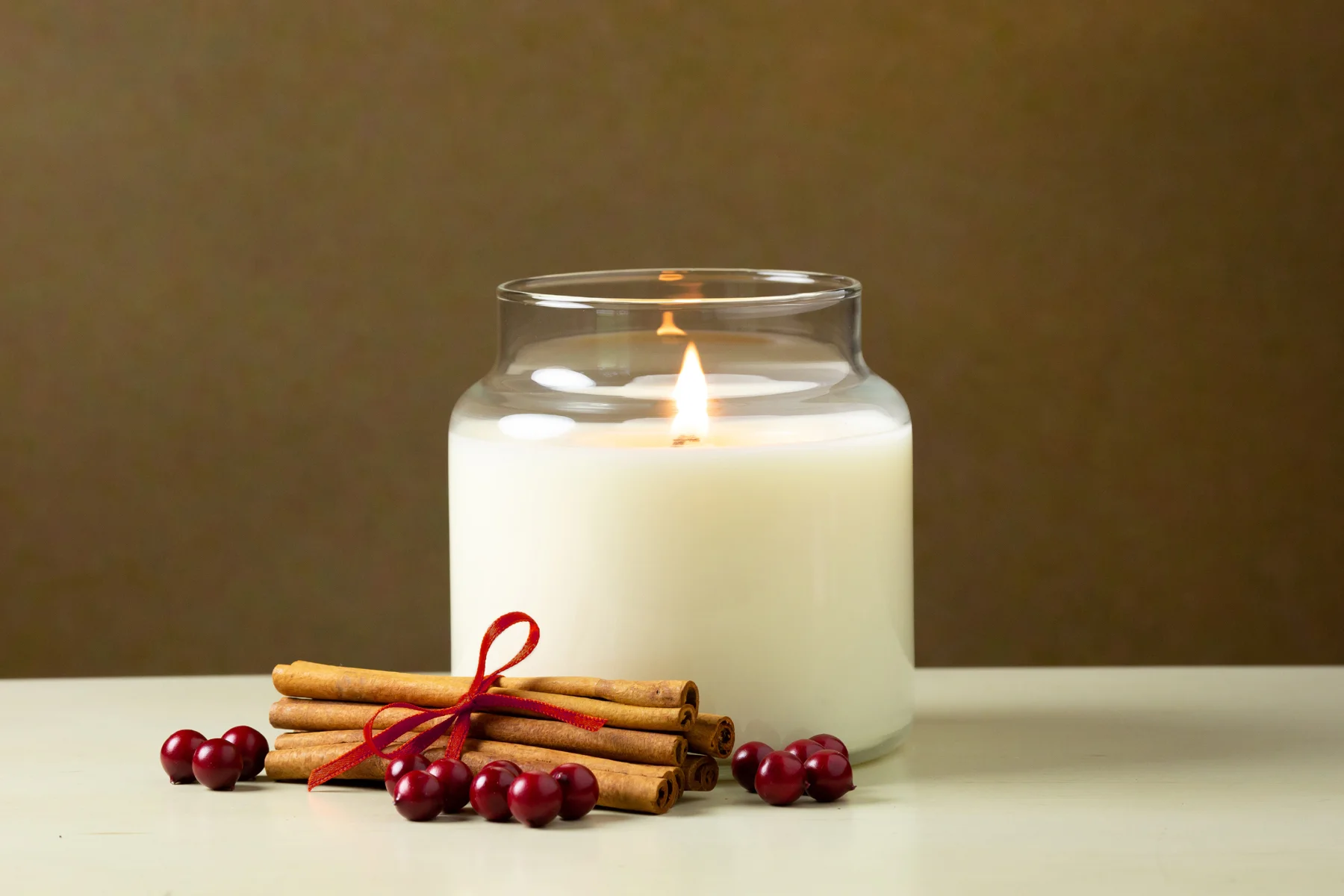 Whirli-Wick™ Cranberry Cinnamon Spice Candle