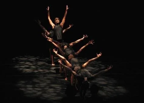 2012-06-17t151950z_1_cbre85g16l500_rtroptp_3_haiti-dance.grid-6x2.jpg