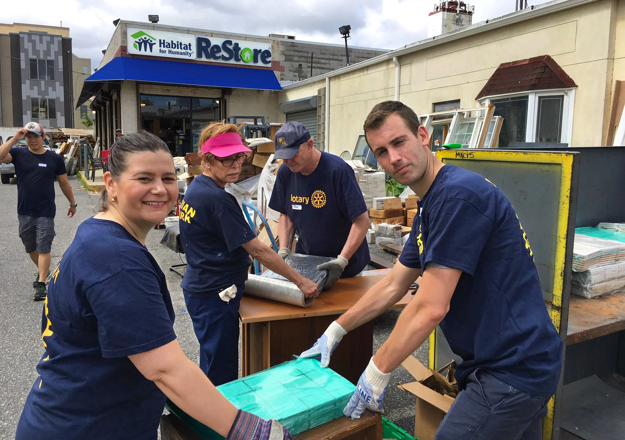 Rotary-community_2.jpg