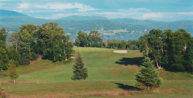2: par 4 - handicap 11