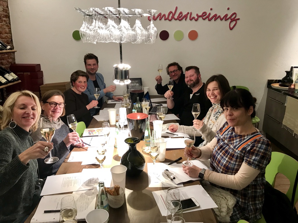 Cecile.wine nieuws DipWSET proefgroep Düsseldorf Schaumwein Anderweinig