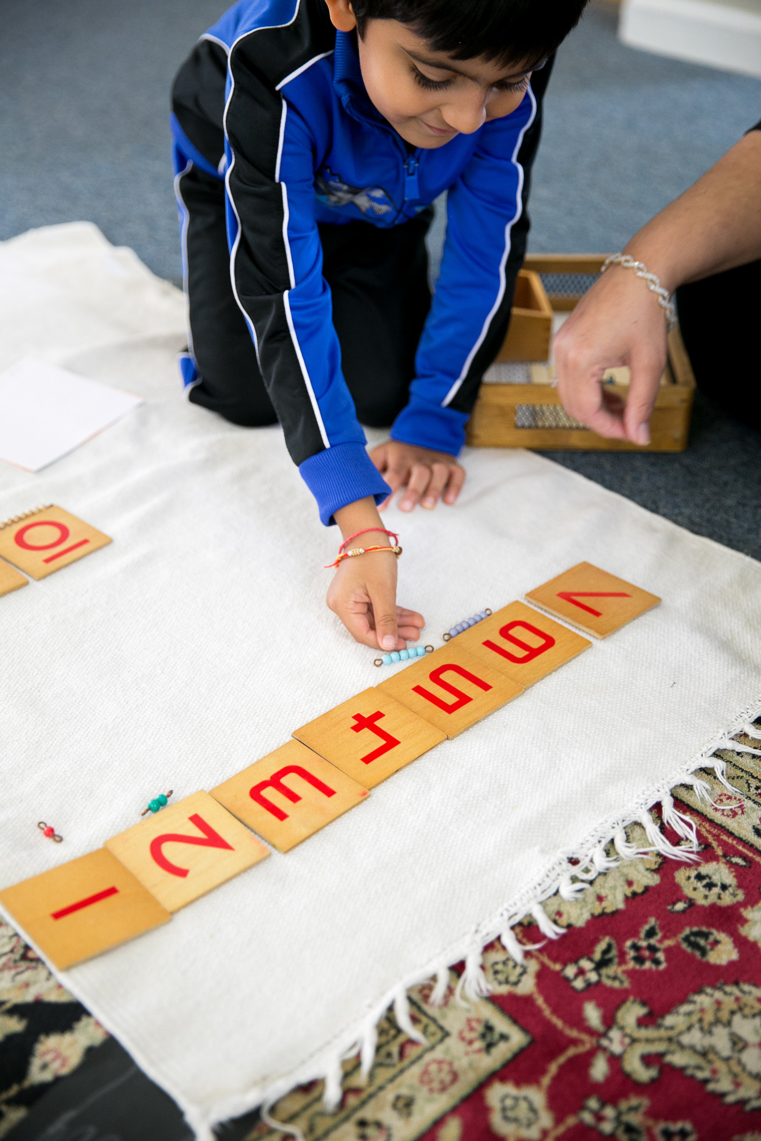 Rosehill_Montessori_Preschool_Kindergarten_classroom_reading_math_science_writing_learning_curriculum.jpg