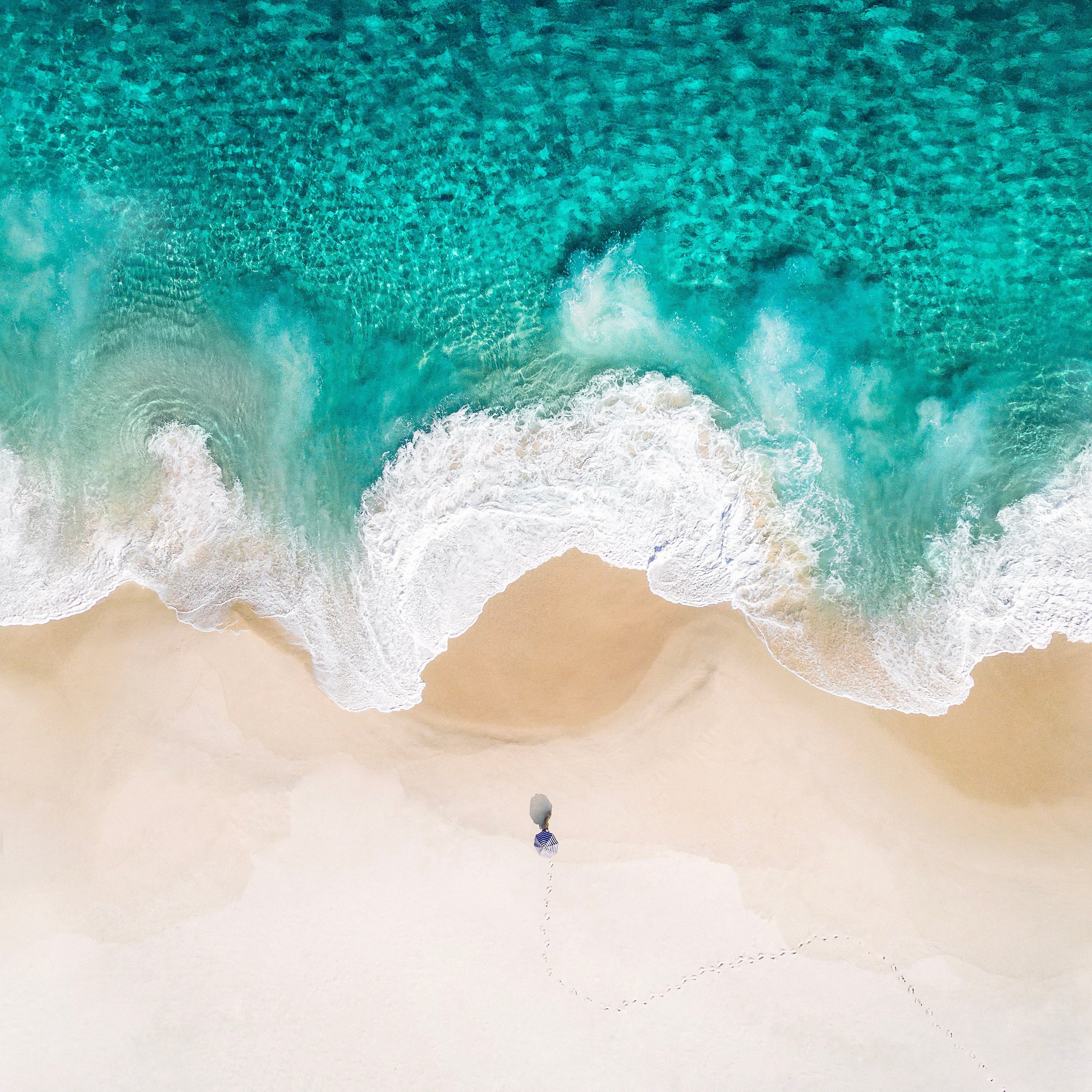 iOS 11 Wallpaper for iPad