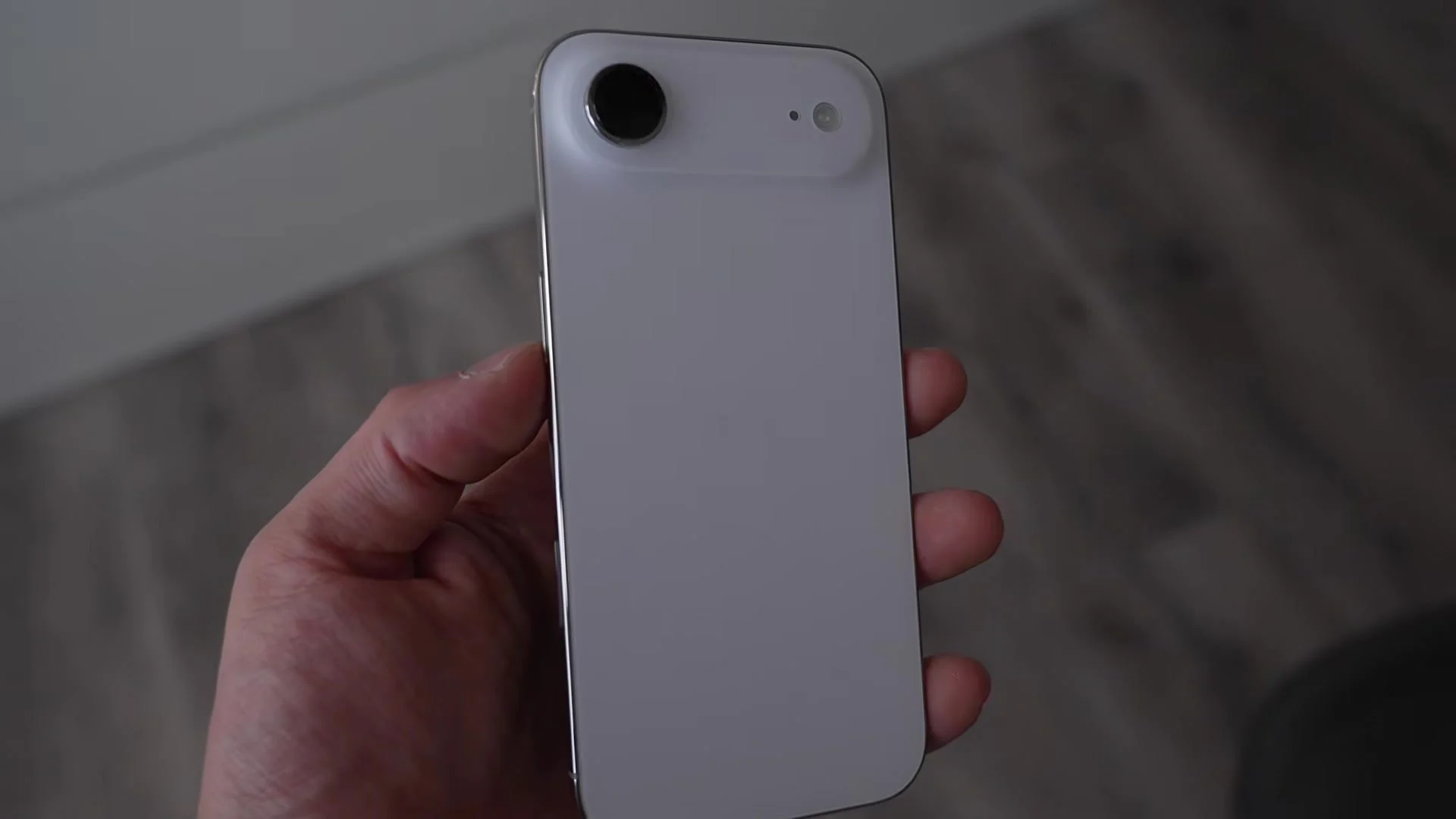 It's Stunning! iPhone Air Cloud White Unboxing &amp; Impressions!