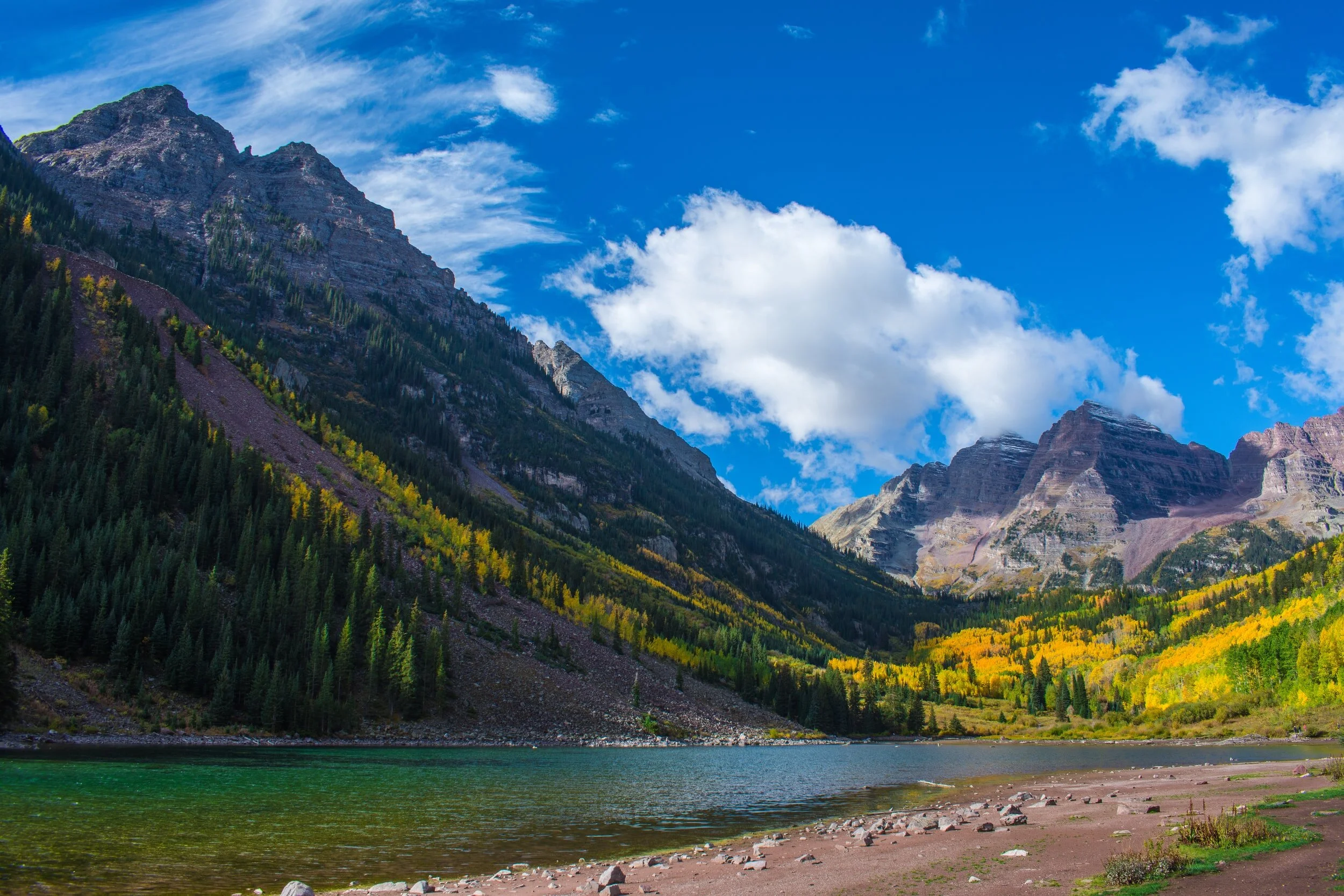 Local Real Estate Surges as Wealthy Move From Cities to Their Mountain Escape