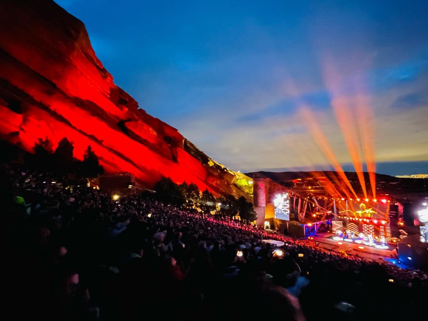 We &hearts;️live music and I 💙 her.. and oh yeah, @billystrings was there too! 🎸

Views from @redrocksco last night were stellar, perfect weather, great friends; and Billy&rsquo;s unique sound in that crisp, cool mountain air put it over the top!