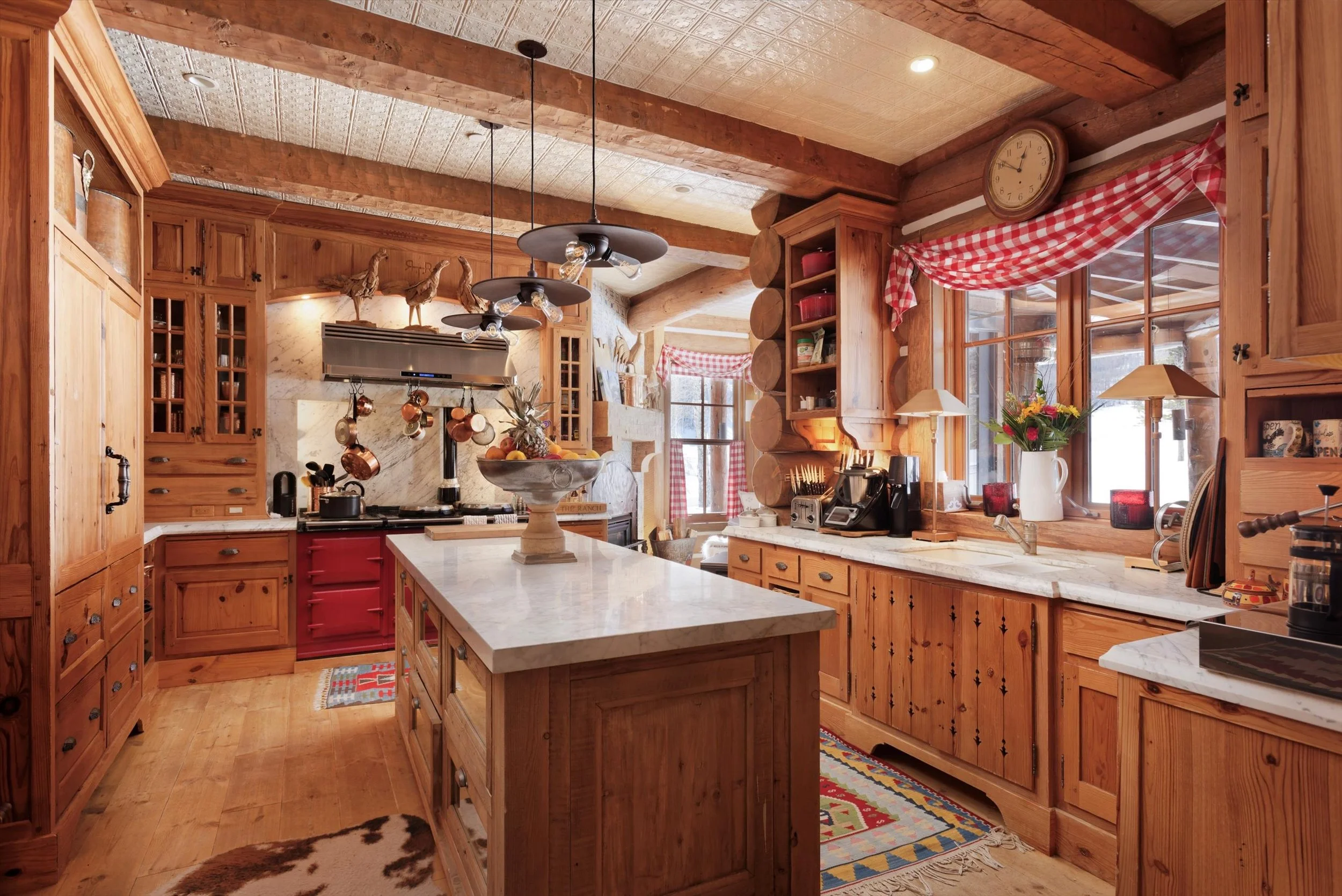 129-011-6855CapitolCrRd_250116011 copy.jpg