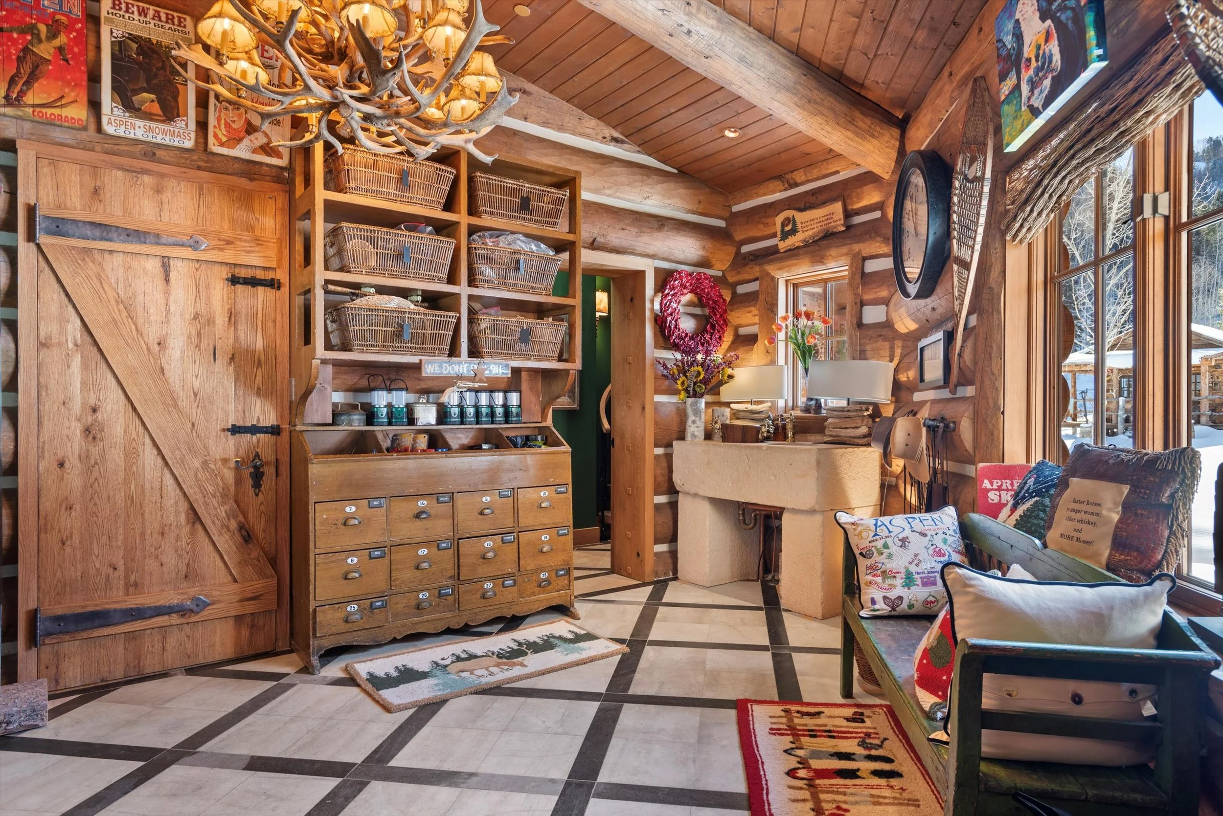 049-053-6855CapitolCrRd_250115053 copy.jpg