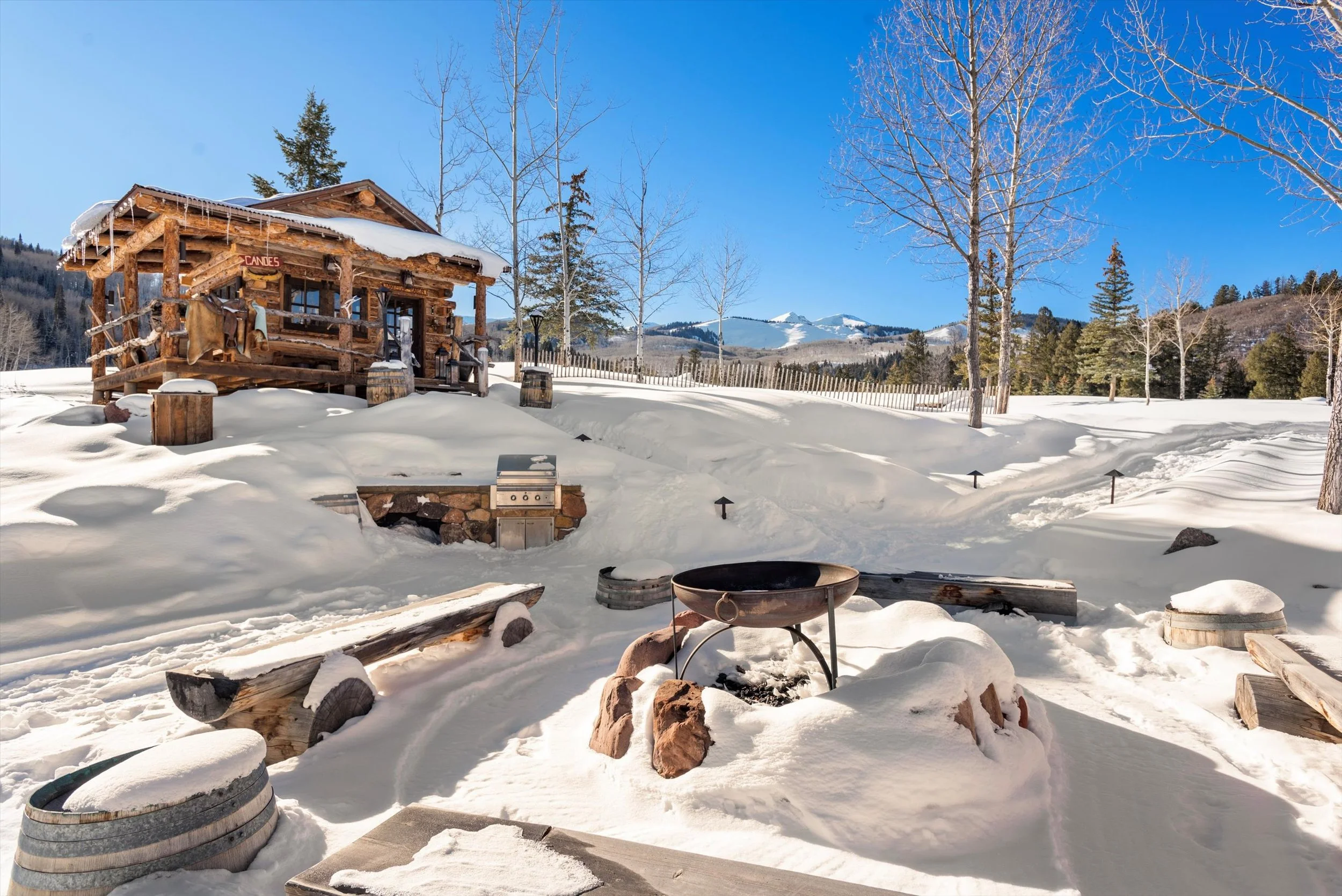 046-064-6855CapitolCrRd_250115064 copy.jpg